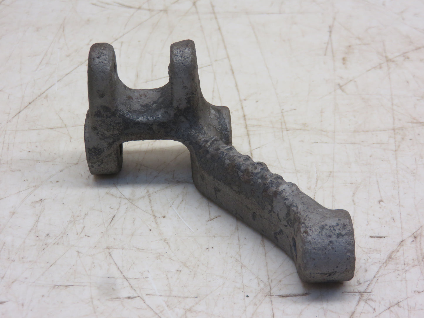 A4434R John Deere Thermostat Bell Crank For 50, 60