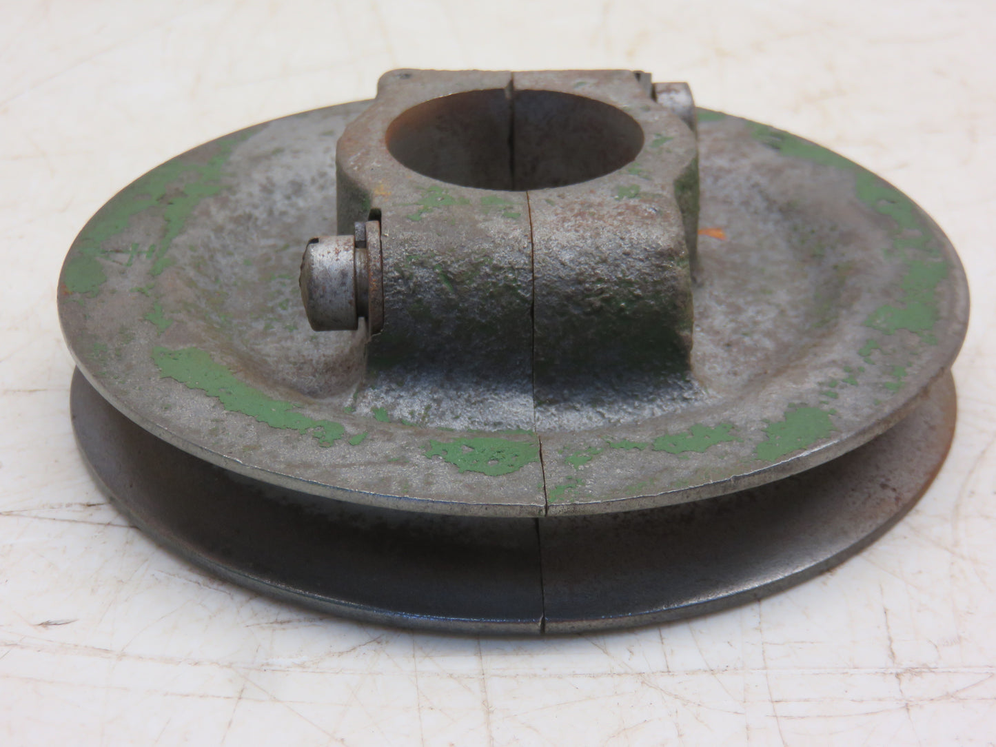 D2911R, AA1930R John Deere Split Generator Drive Pulley For A, AR, AO, B, BR, BO