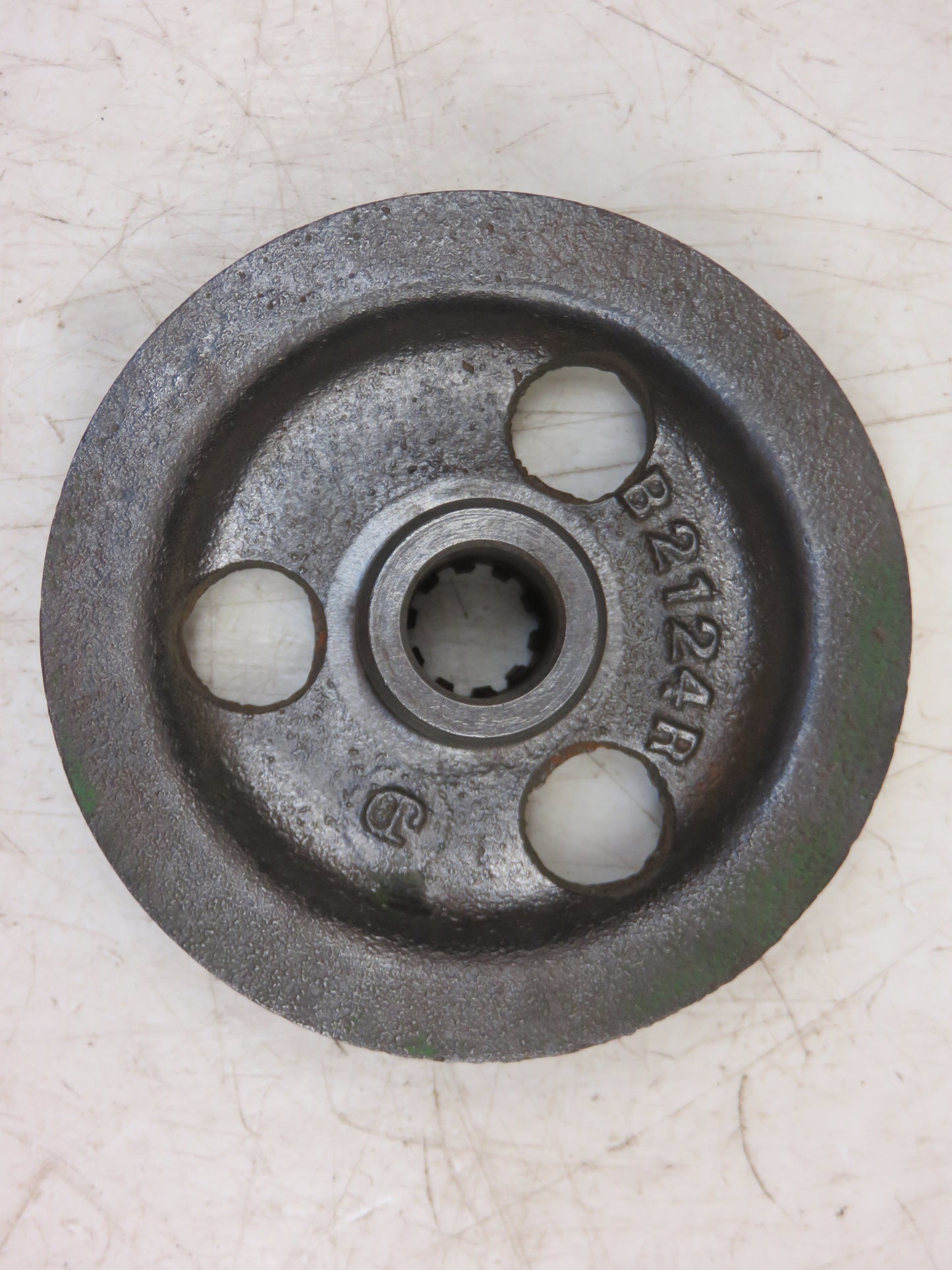 B2124R John Deere Generator Drive Pulley For A, AR, AO, B, BR, BO, H