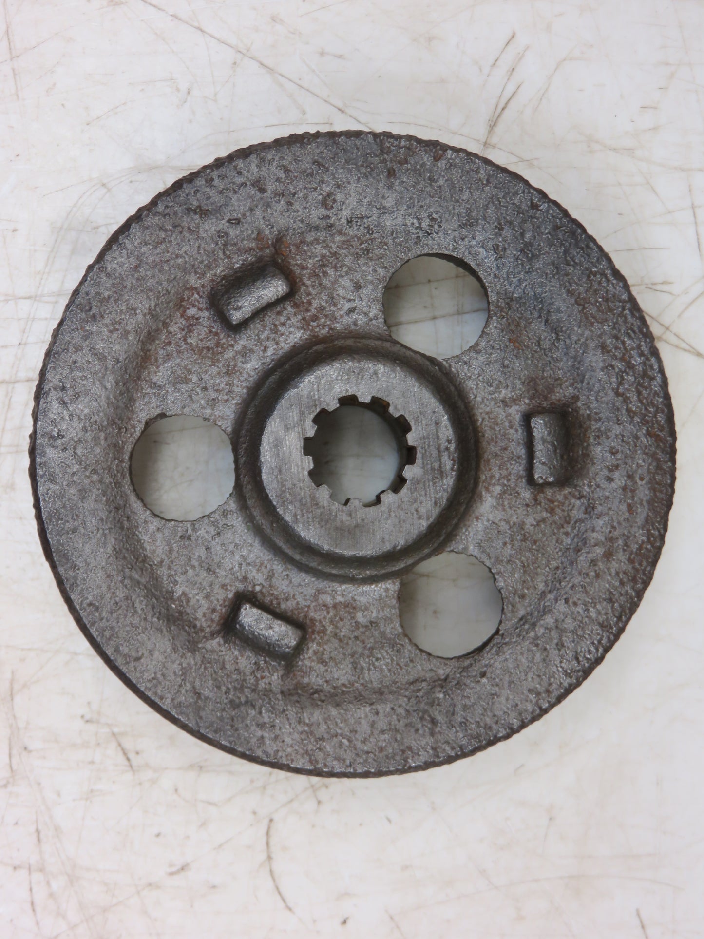 B2124R John Deere Generator Drive Pulley For A, AR, AO, B, BR, BO, H