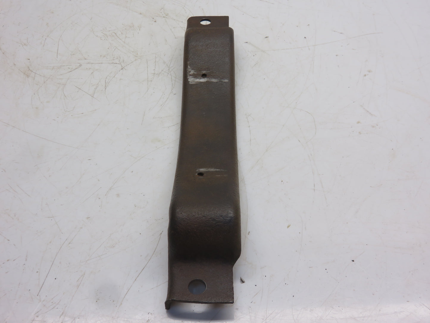 AB2747R John Deere Fuel Tank Support For B