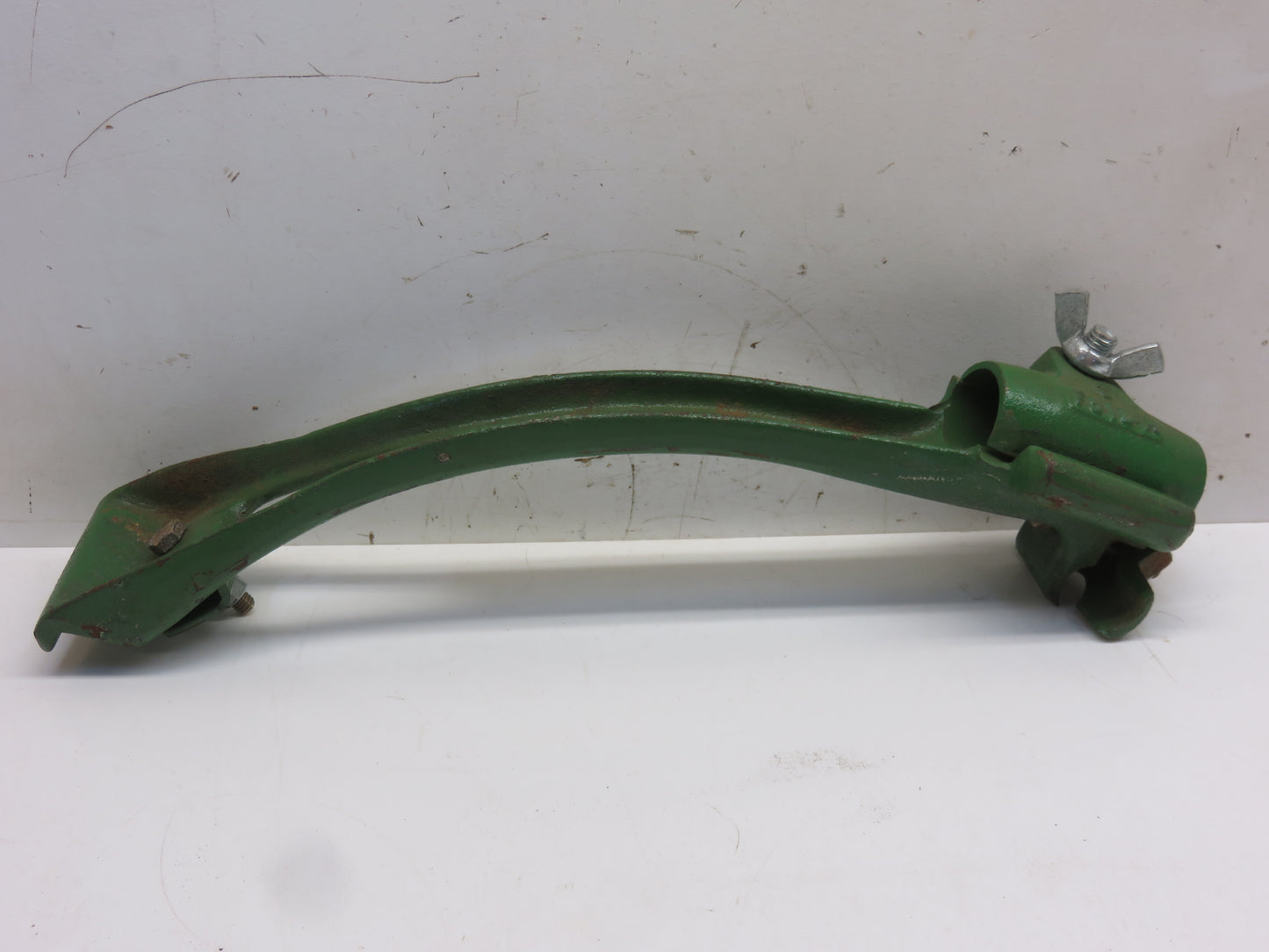 A3485R John Deere Umbrella Bracket For A, AR, B, G, R, 50, 60, 70, 80