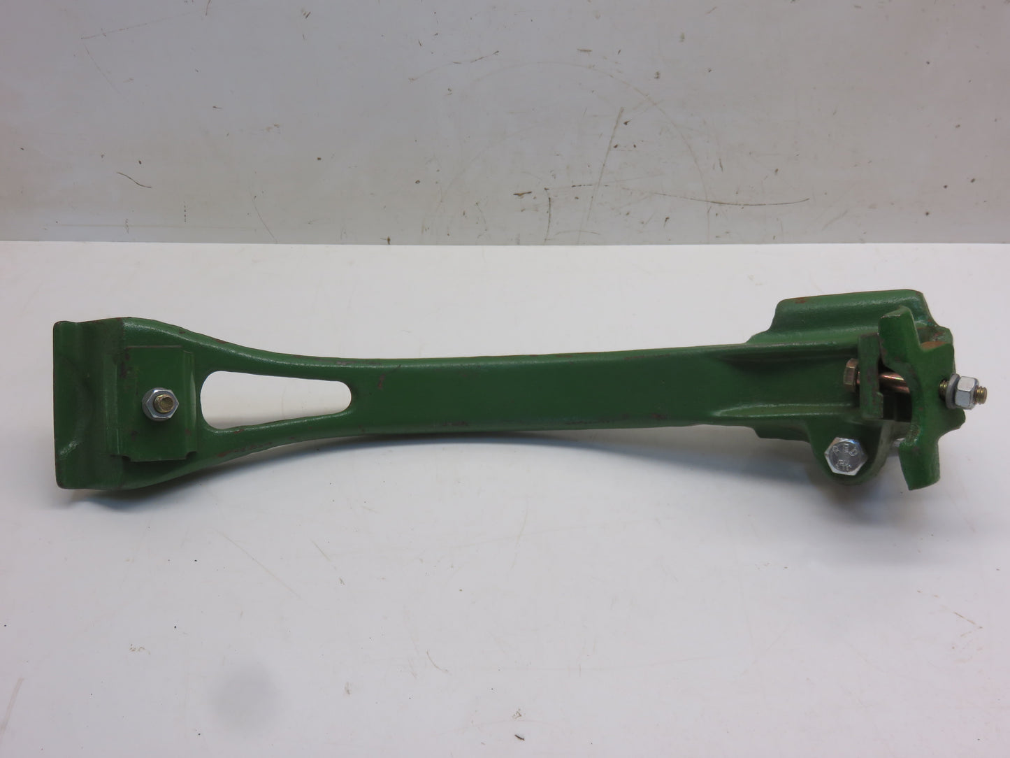 A3485R John Deere Umbrella Bracket For A, AR, B, G, R, 50, 60, 70, 80