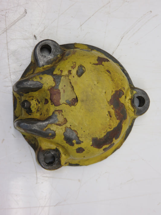 A1555R John Deere Front Hub Cap For 3010, 4010, 5010, 3020, 4000, 4020