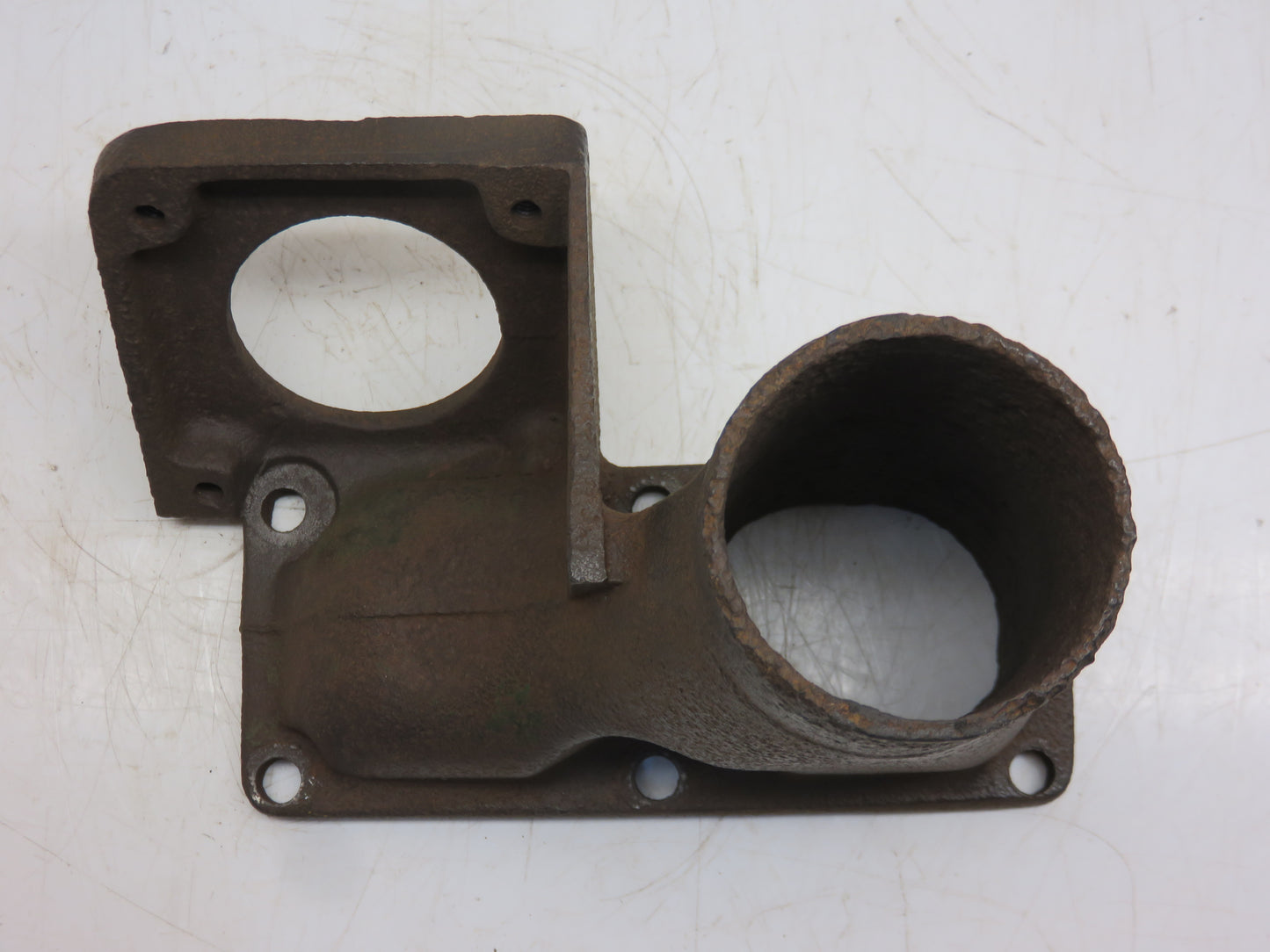 B1805R John Deere Radiator Water Inlet And Muffler Support For B