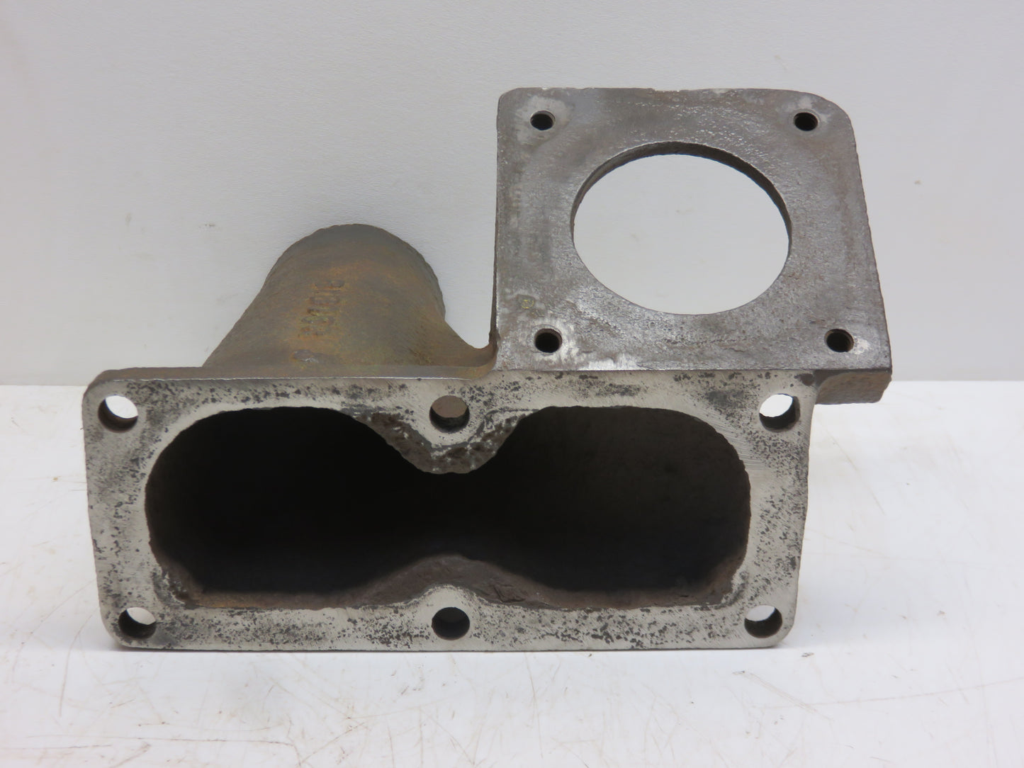 B1805R John Deere Radiator Water Inlet And Muffler Support For B