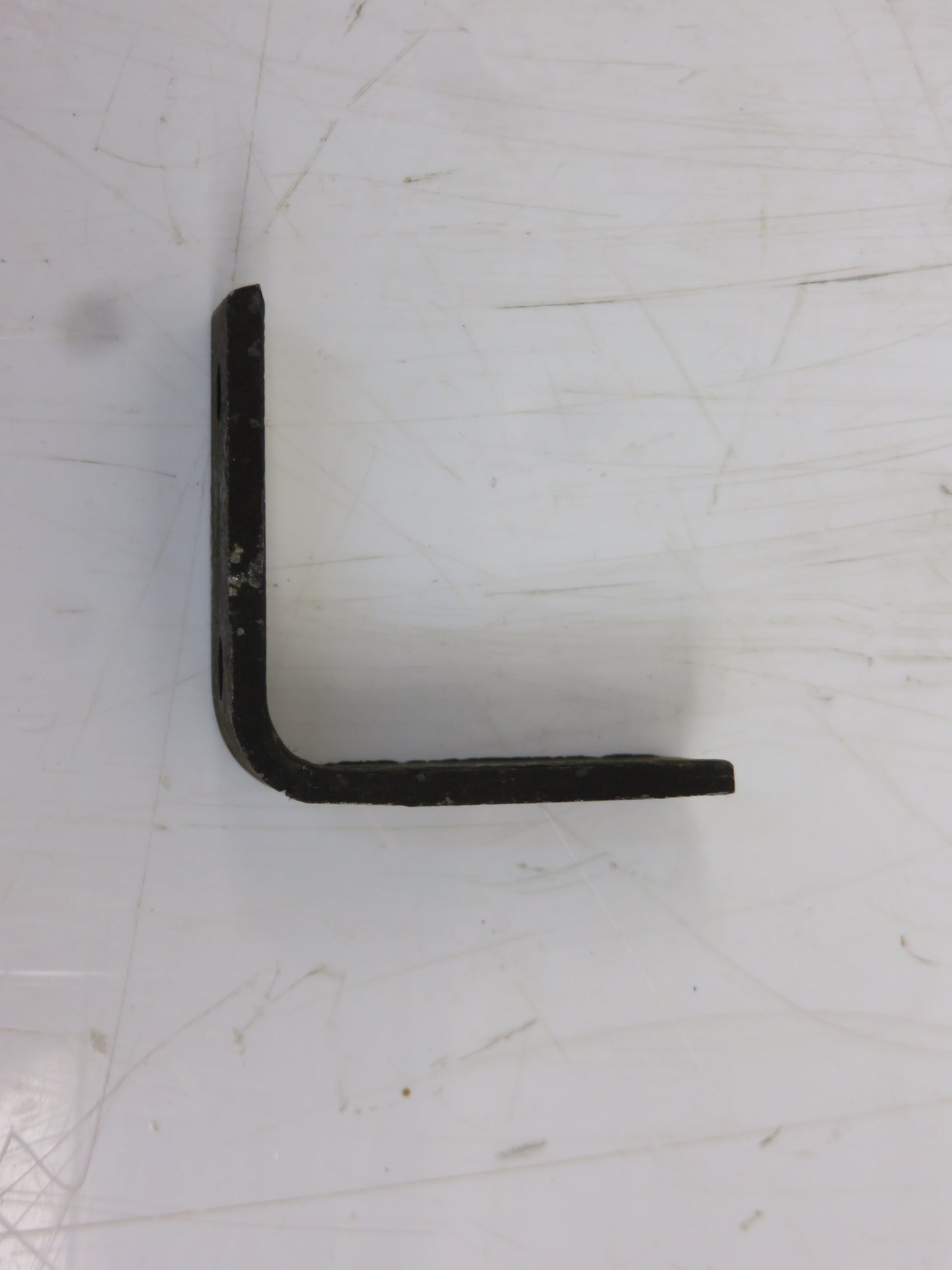 P32398 John Deere NOS Rear Middle Sill Bracket For 12A Combine