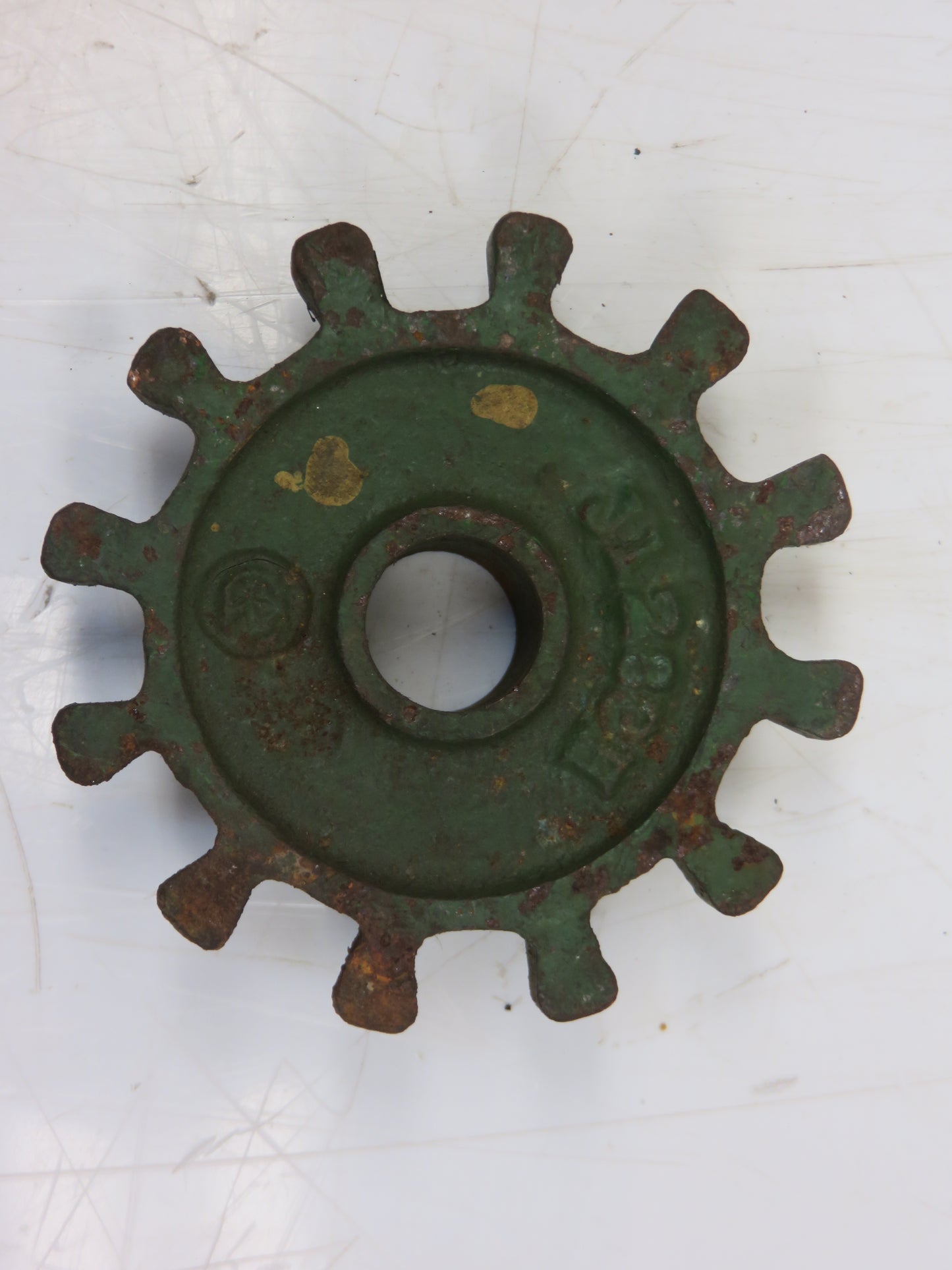 J1283H, J1817N John Deere NOS Raising Pinion For 101, 226 Corn Picker