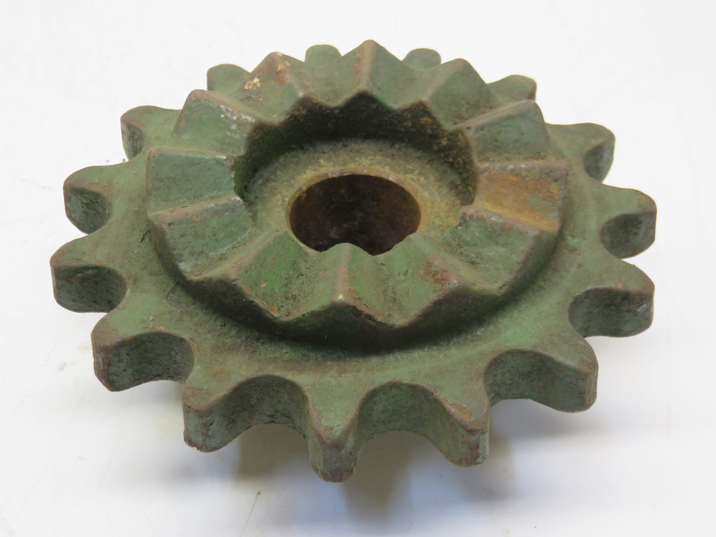 J994H John Deere NOS Main Driven Power Shaft Sprocket For 15, 25A Corn Picker