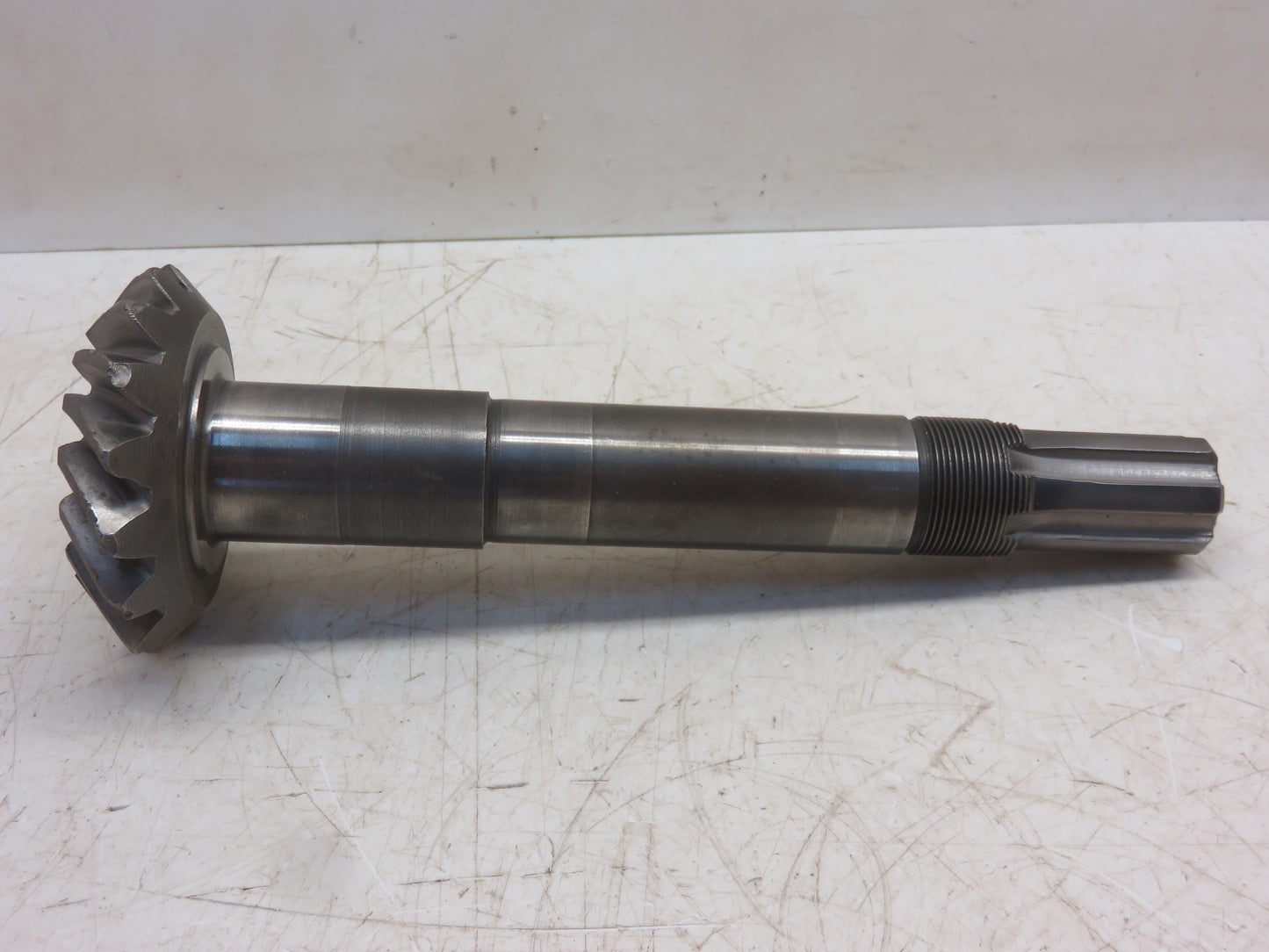 AR957R, R127R John Deere PTO Shaft With Bevel Gear For R