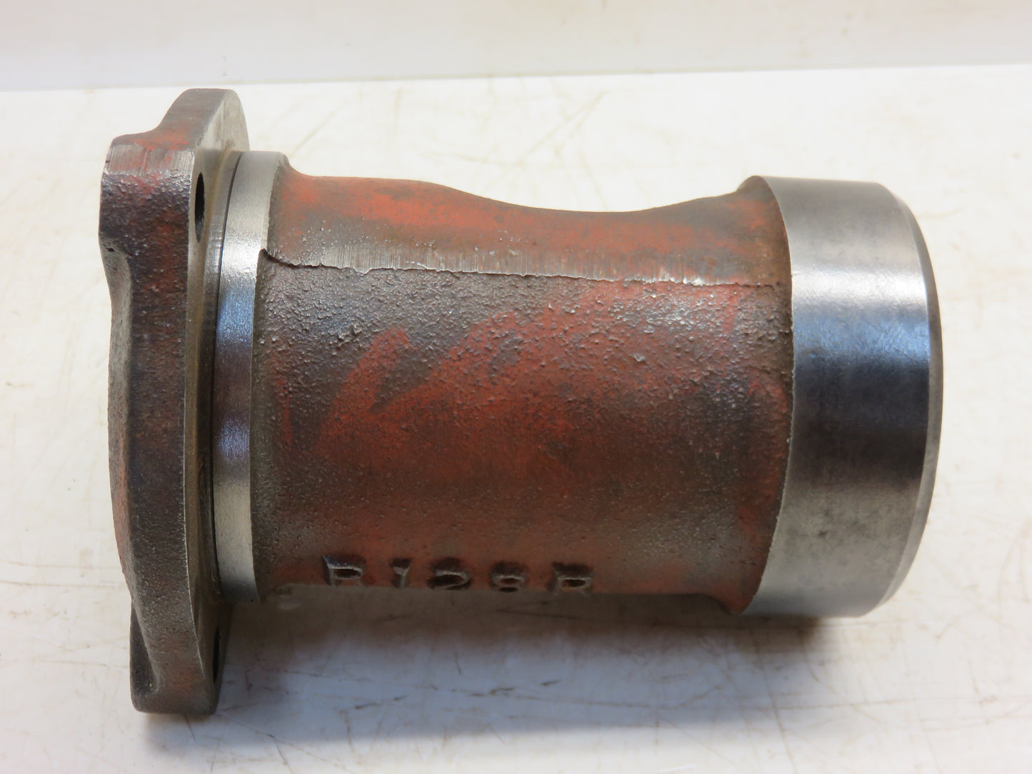 R128R John Deere PTO Bevel Pinion Shaft Housing For R
