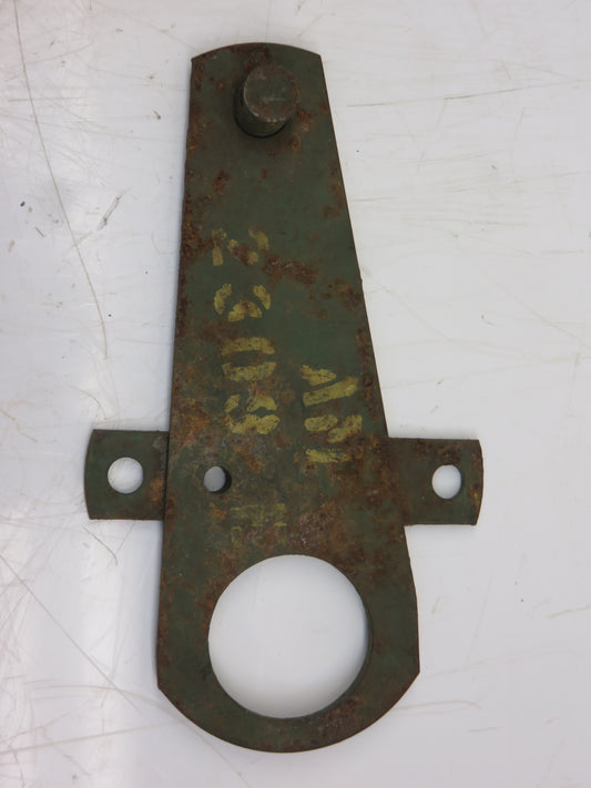 AM2309E John Deere NOS Upper Feeder Pivot Arm For 114W, 116W Baler