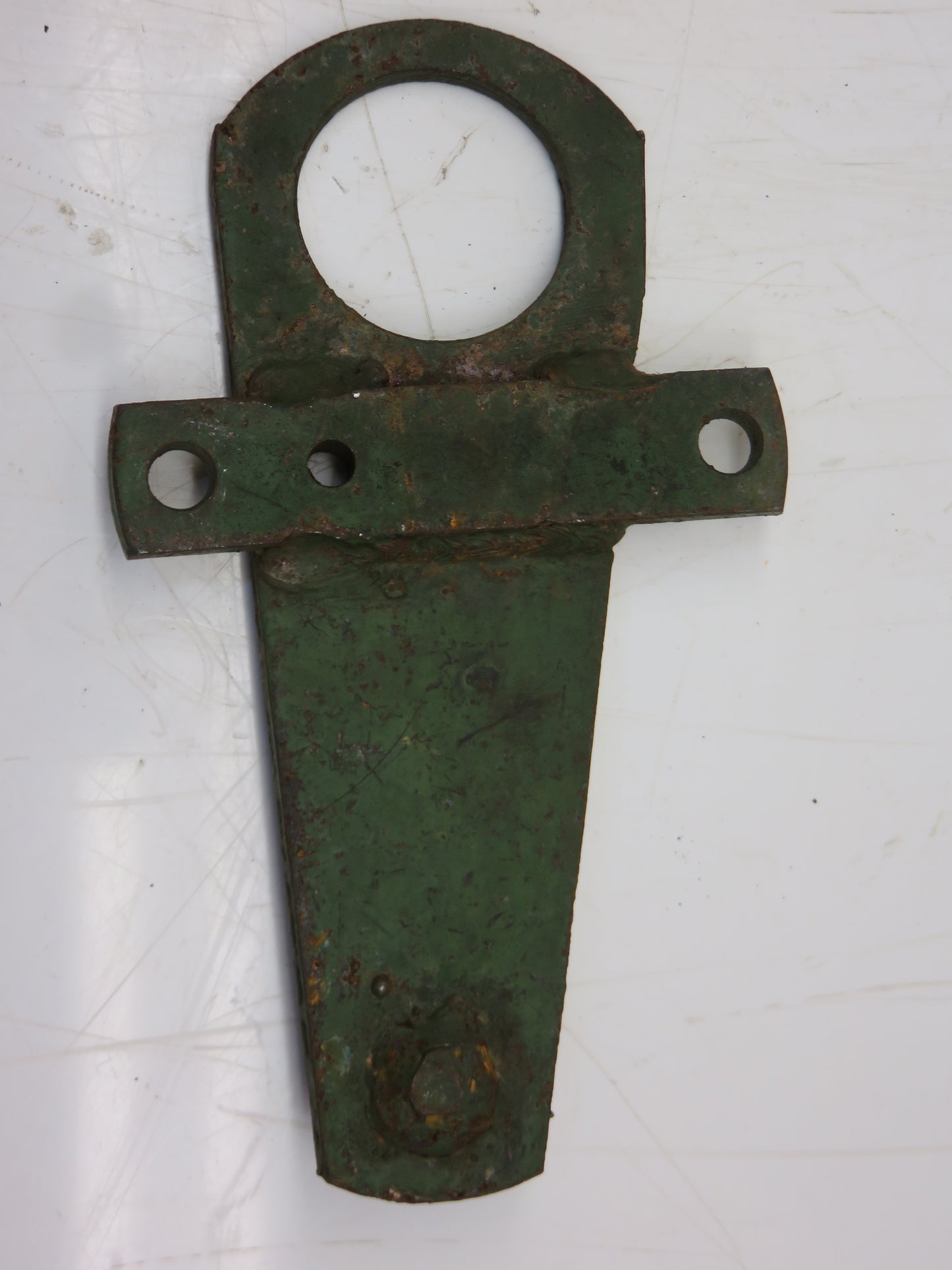 AM2309E John Deere NOS Upper Feeder Pivot Arm For 114W, 116W Baler
