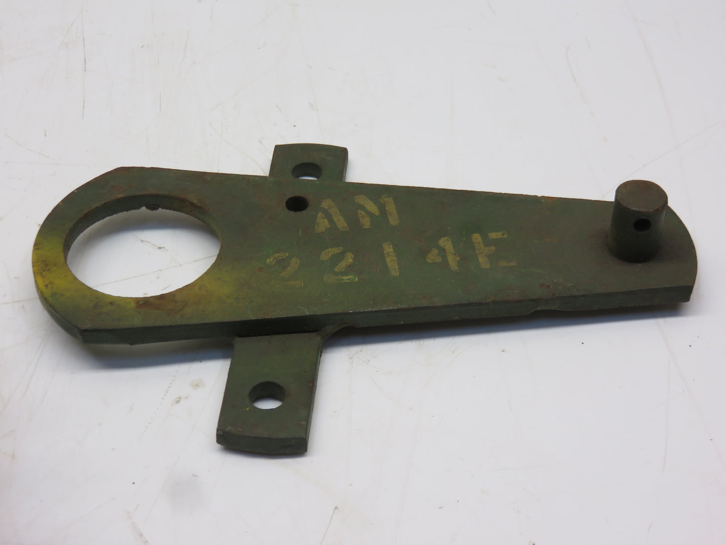 AM2214E John Deere NOS Upper Feeder Pivot Arm For 116W Baler