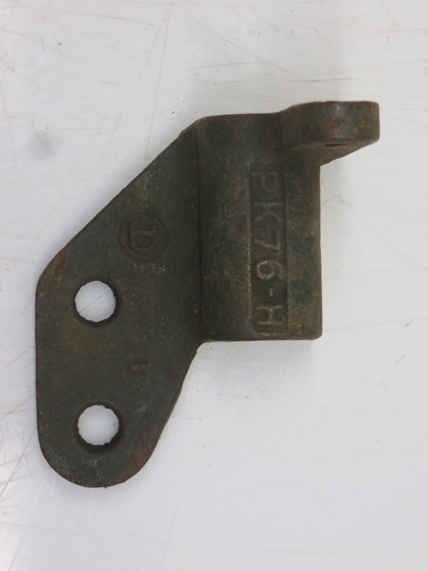 PK76H John Deere NOS Right Hand Rear Stud Bracket For 11A, 12A, 25, 30 Combine