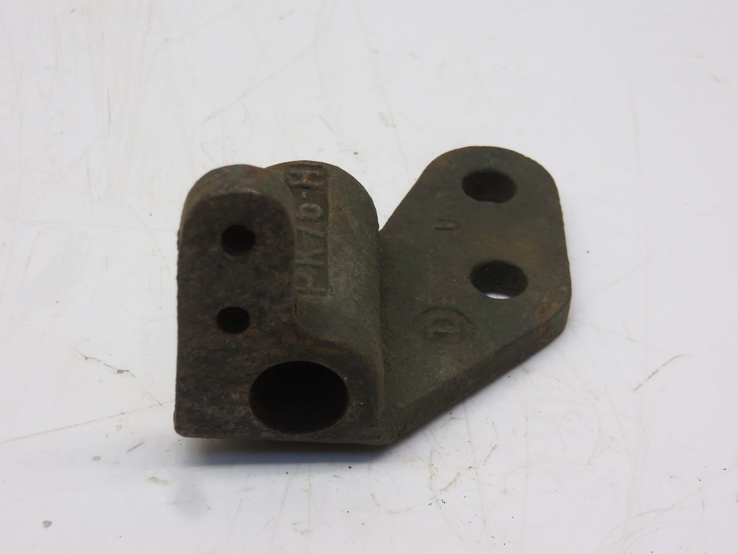 PK76H John Deere NOS Right Hand Rear Stud Bracket For 11A, 12A, 25, 30 Combine