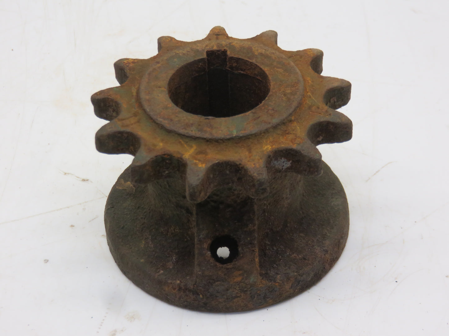 J875H John Deere NOS Husking Roll Drive Sprocket For 25 Corn Picker