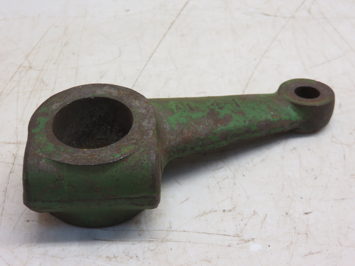 M433T, AM621T John Deere Left Hand Steering Arm For M