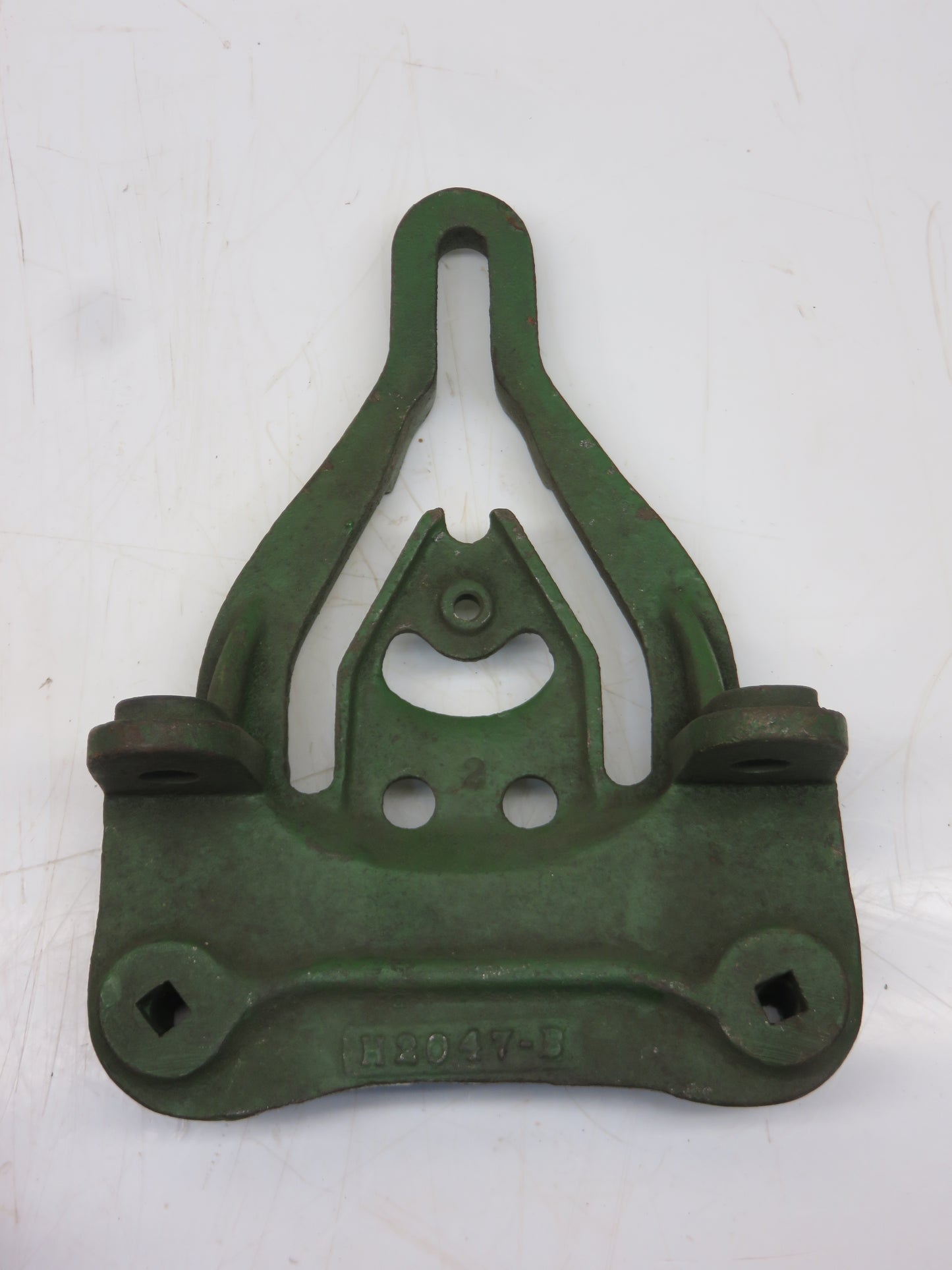H2047B John Deere NOS Marker Control Bracket For 290 Planter