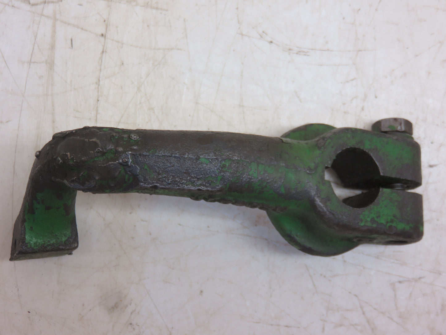 R26397 John Deere Speed Range Shift Arm For 3010