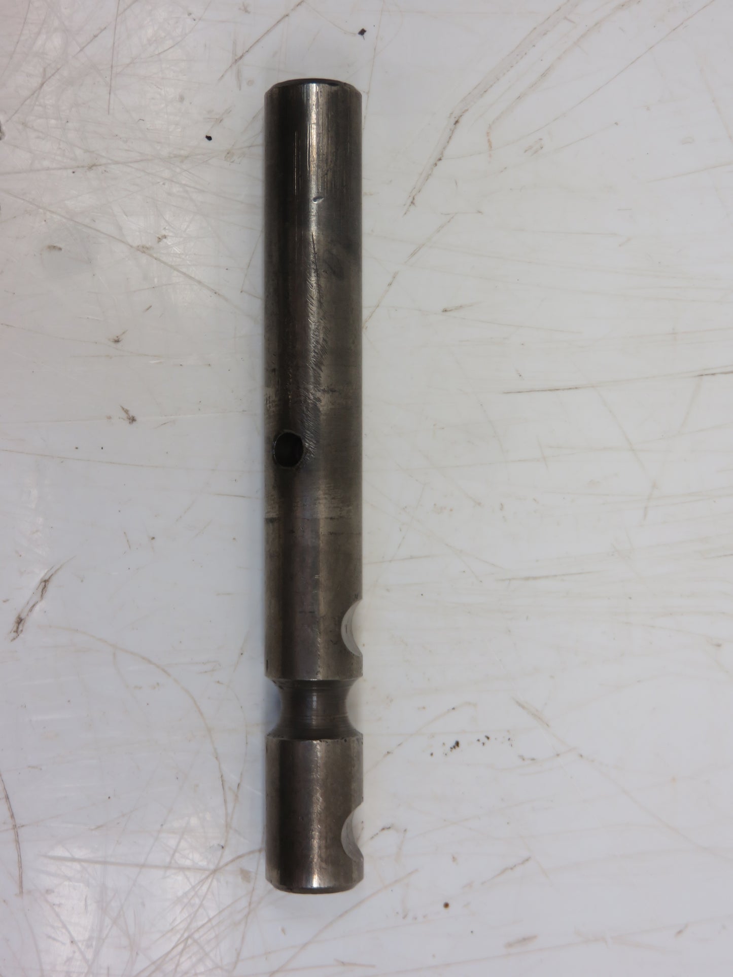 L4018T John Deere Second And Third Speed Shifter Shaft For L, LA, LI