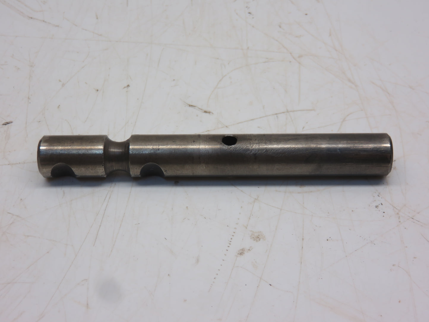 L4018T John Deere Second And Third Speed Shifter Shaft For L, LA, LI