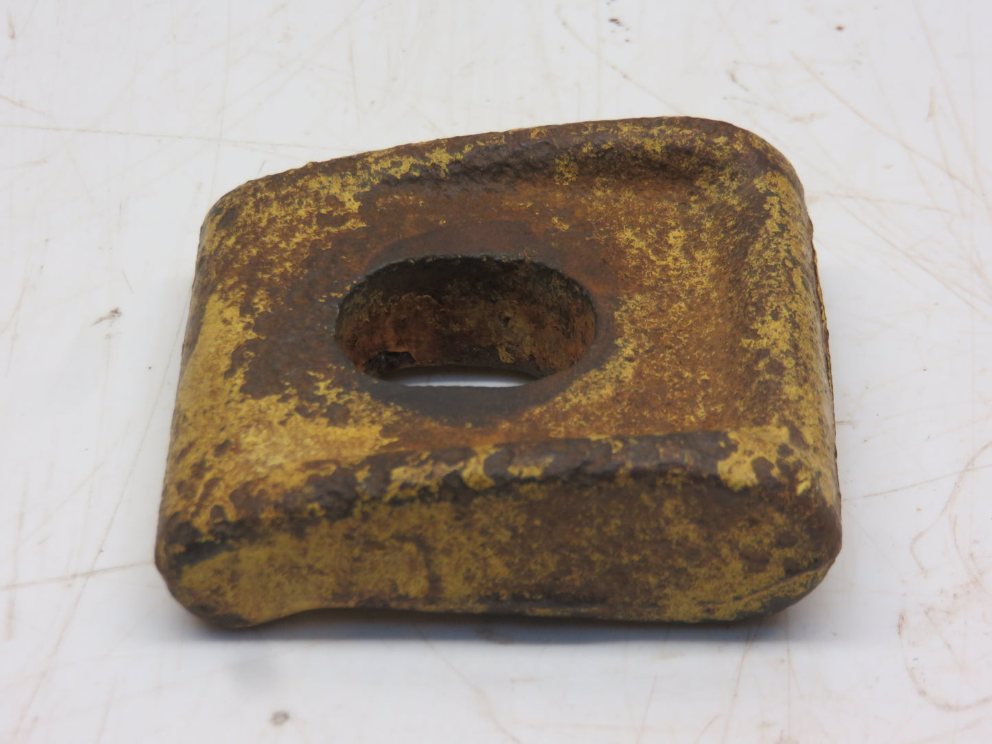 A2760R John Deere Rim Clamp For AR, AO, BR, BO, 60, 620