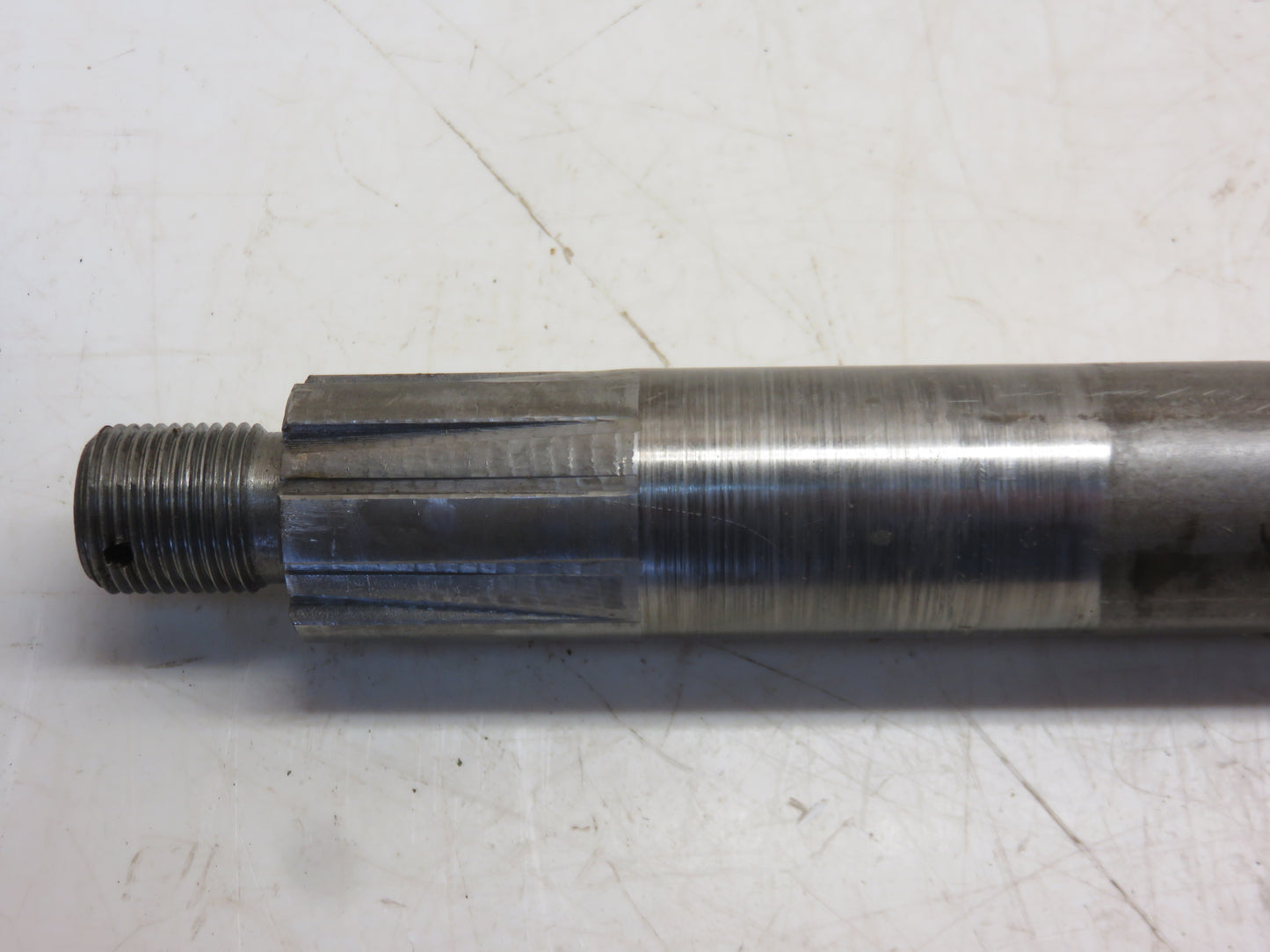 AR504R John Deere Steering Gear Shaft For R