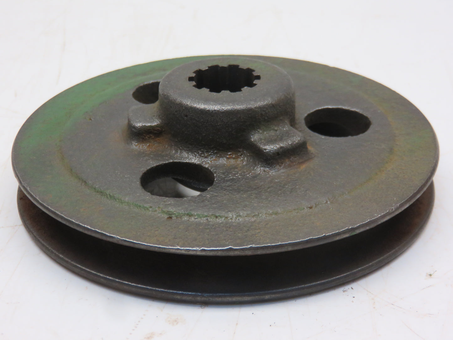 F1668R John Deere Generator Drive Pulley For 50, 60, 70, 520, 620, 720