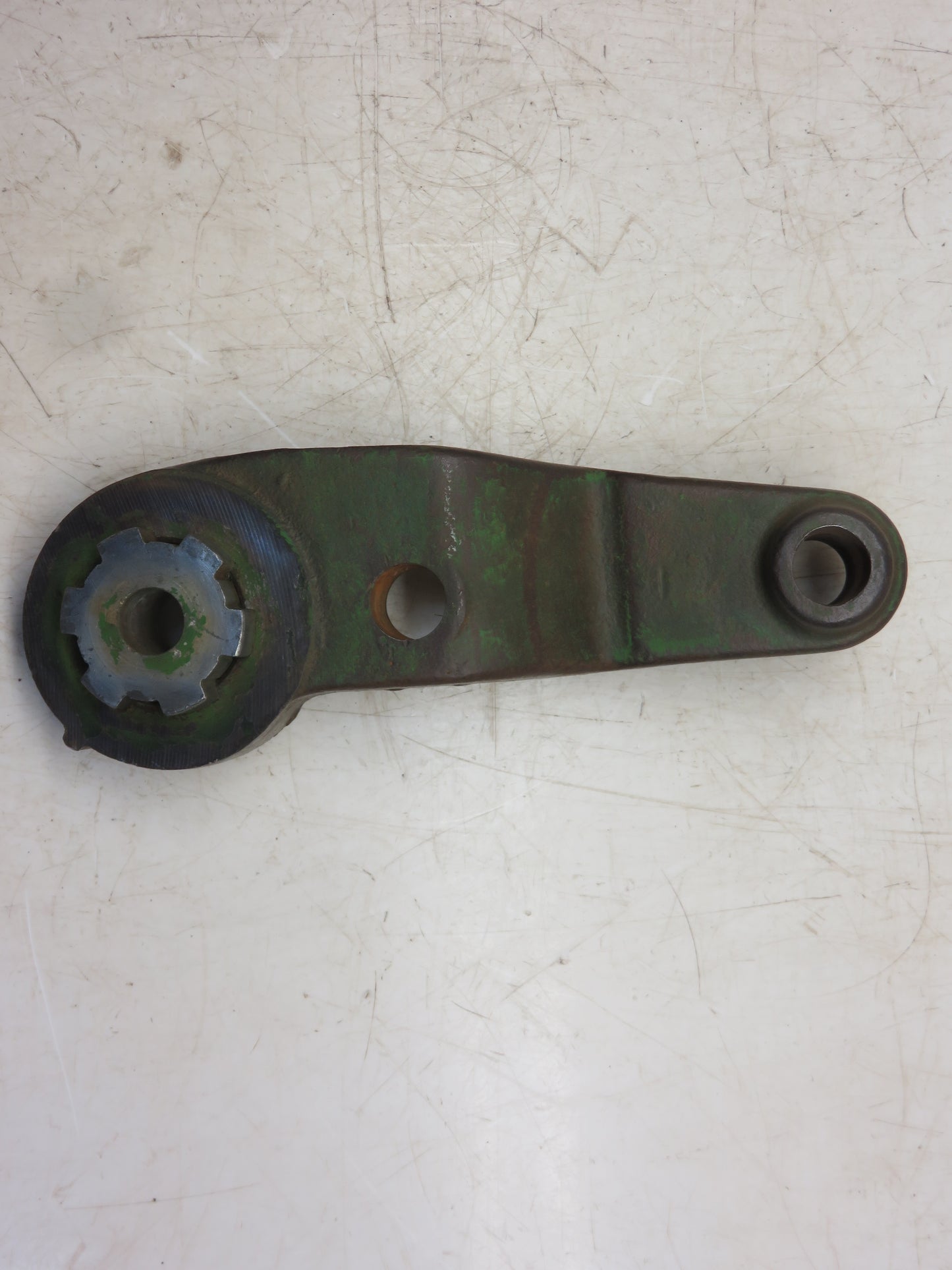 AR40976, R26465 John Deere Left Hand Implement Lift Arm For 2510, 3010, 4010, 2520, 3020