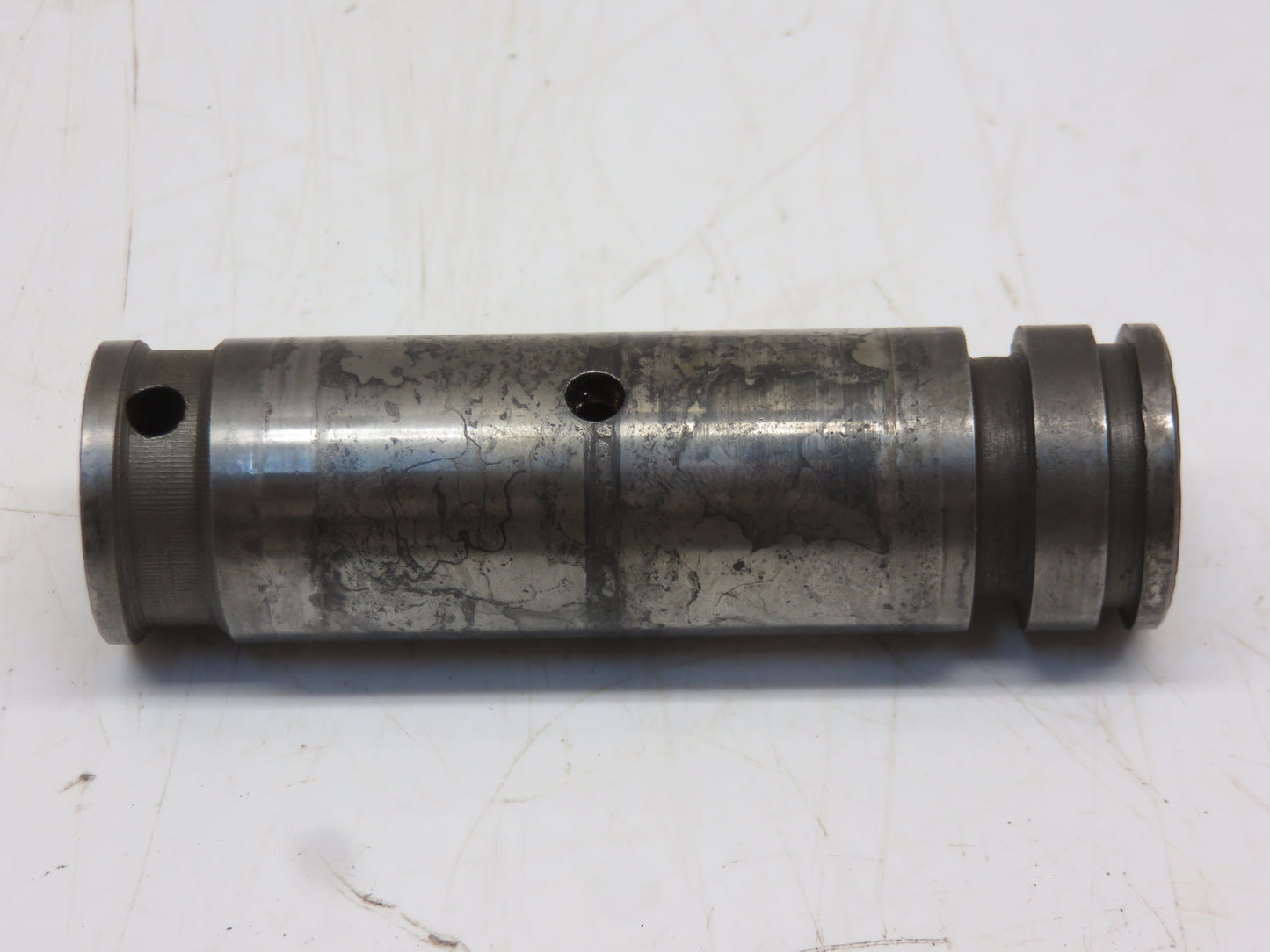 A4476R John Deere Power Trol Pump Idler Gear Shaft For 50, 60, 70, 520, 620, 720, 530, 630, 730