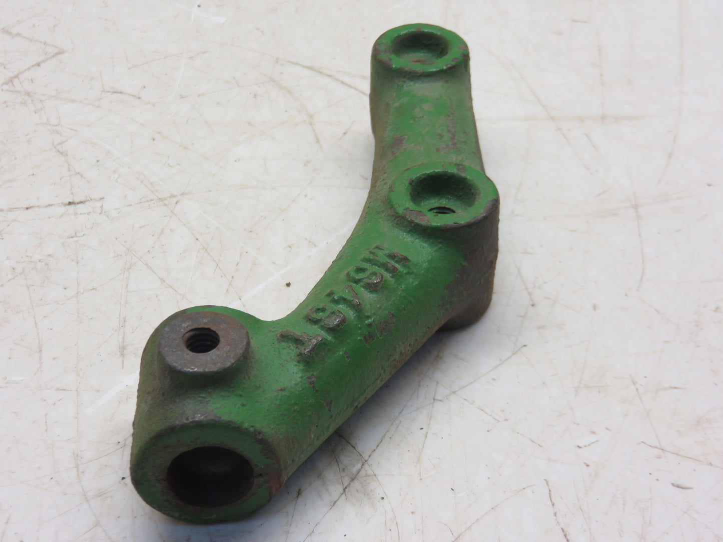 M646T John Deere Front Light Bracket For M, MI, MT, 40, 320, 420
