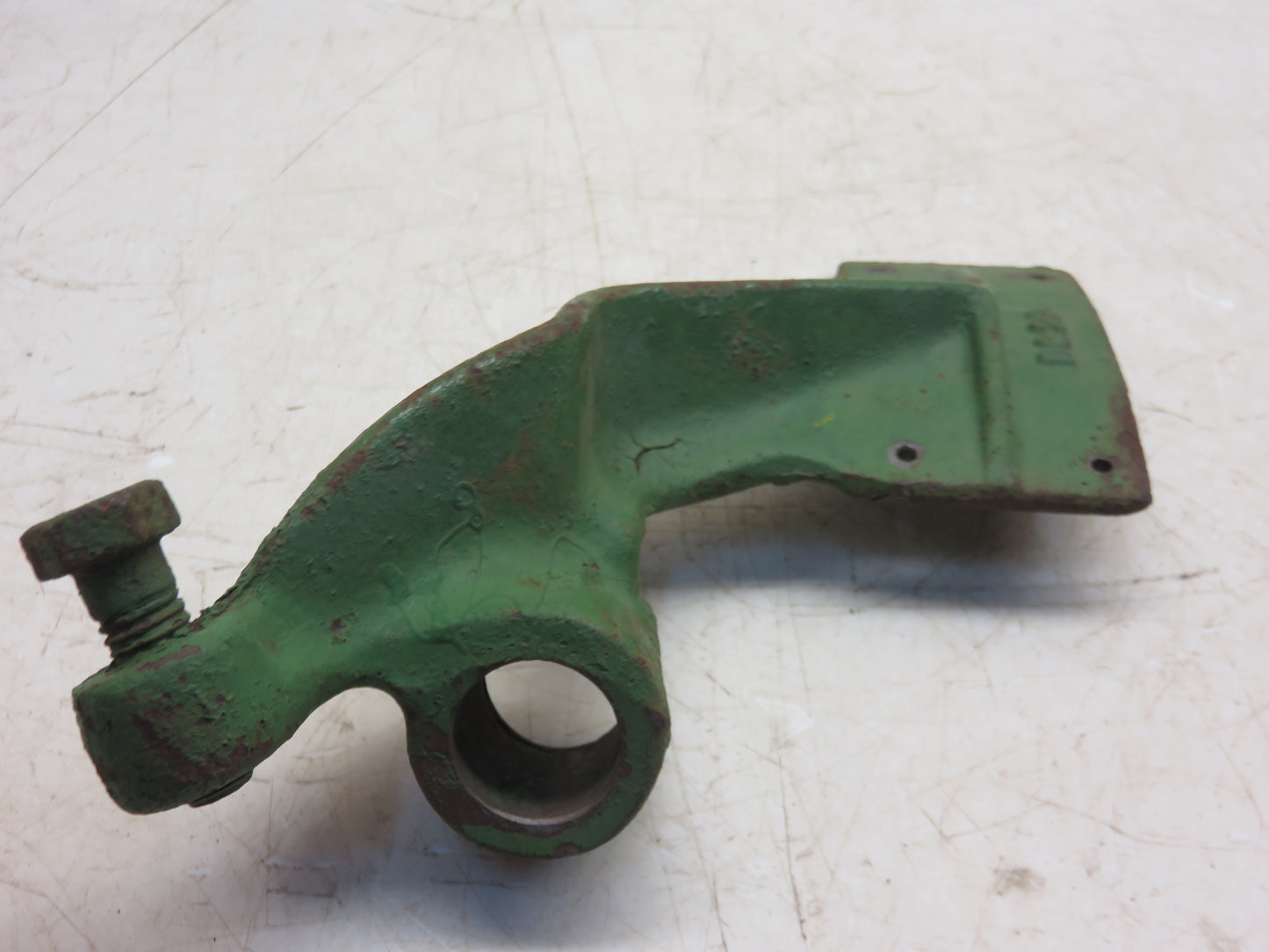 AD25R, D62R John Deere Pulley Brake Arm For D