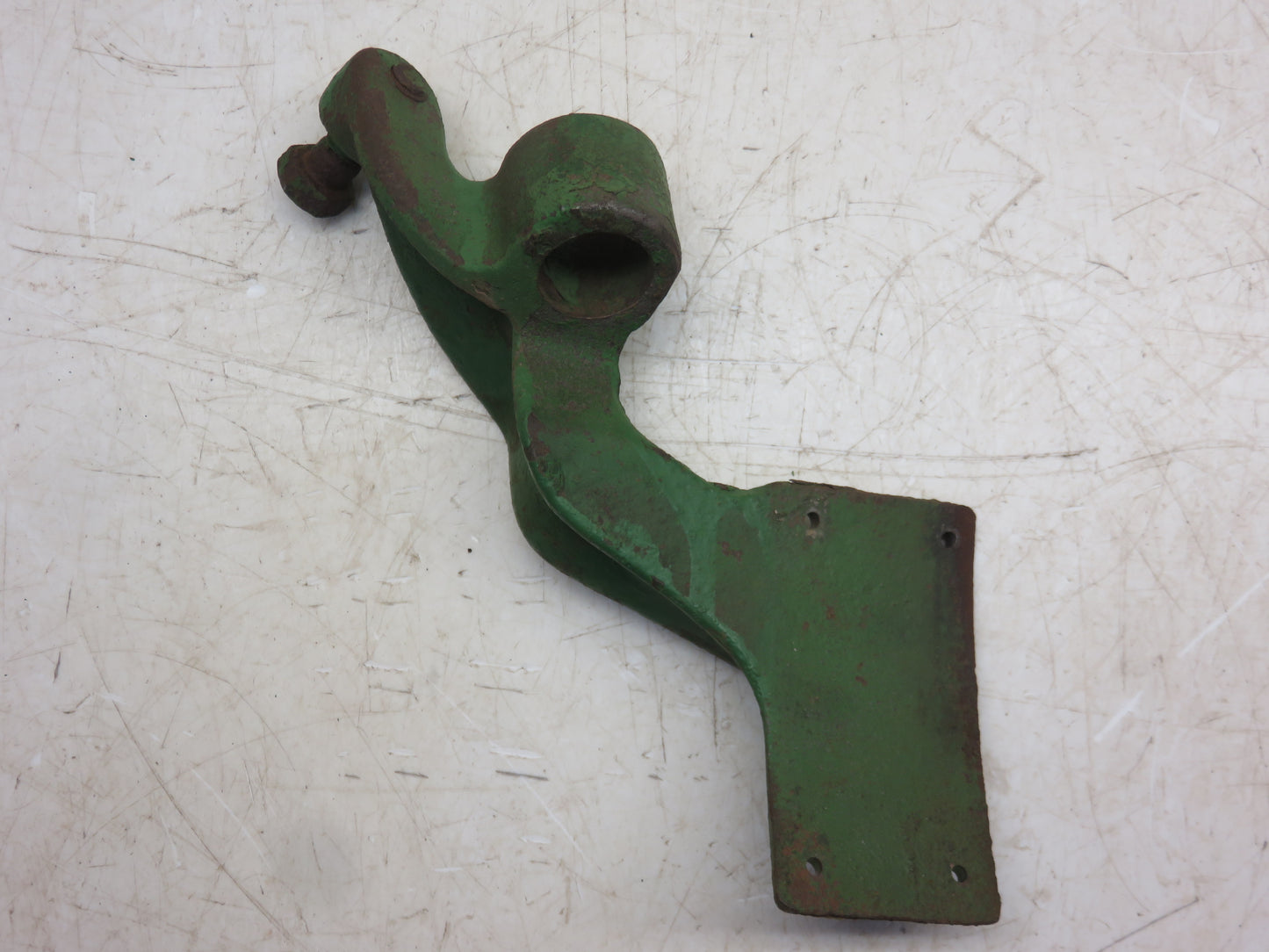 AD25R, D62R John Deere Pulley Brake Arm For D