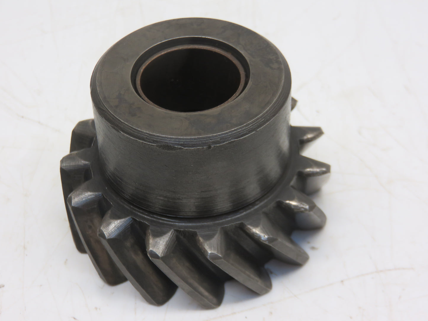 AA5192R John Deere Power Trol Pump Idler Gear For AR, AO, 50, 60, 70, 520, 620, 720