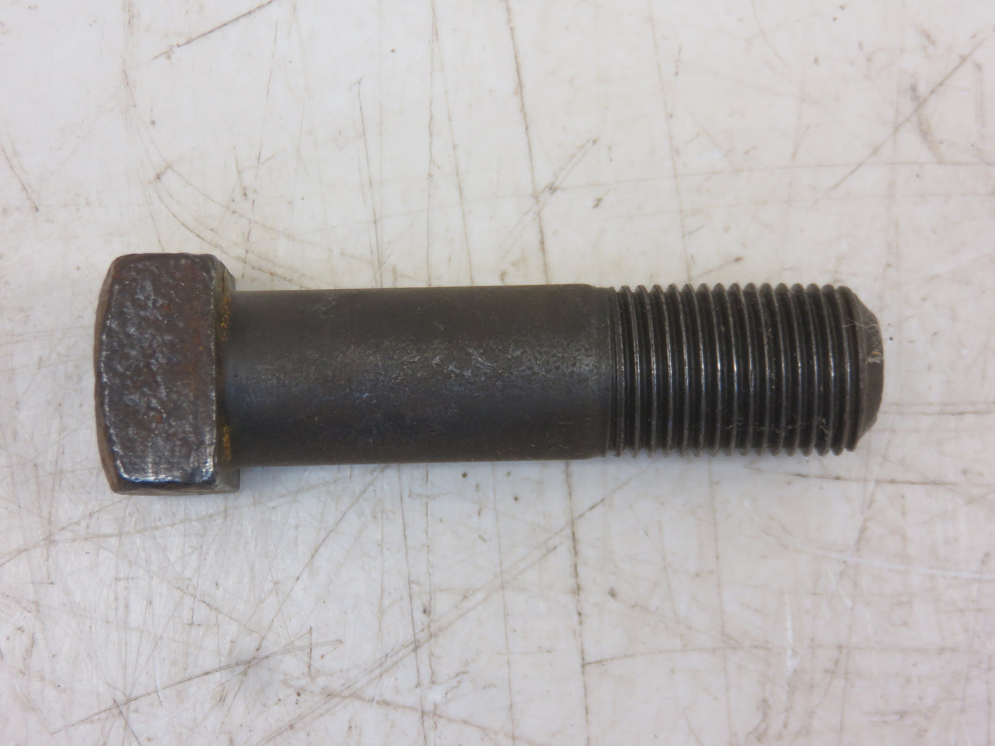 A2961R John Deere Special Hub Bolt For A, B