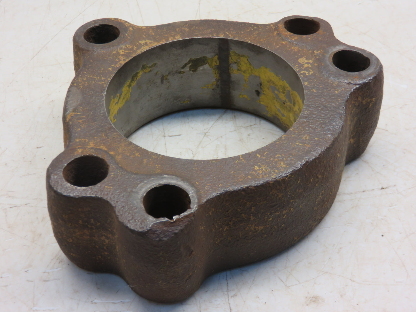 B1961R John Deere Rear Axle Hub Clamp For A, B
