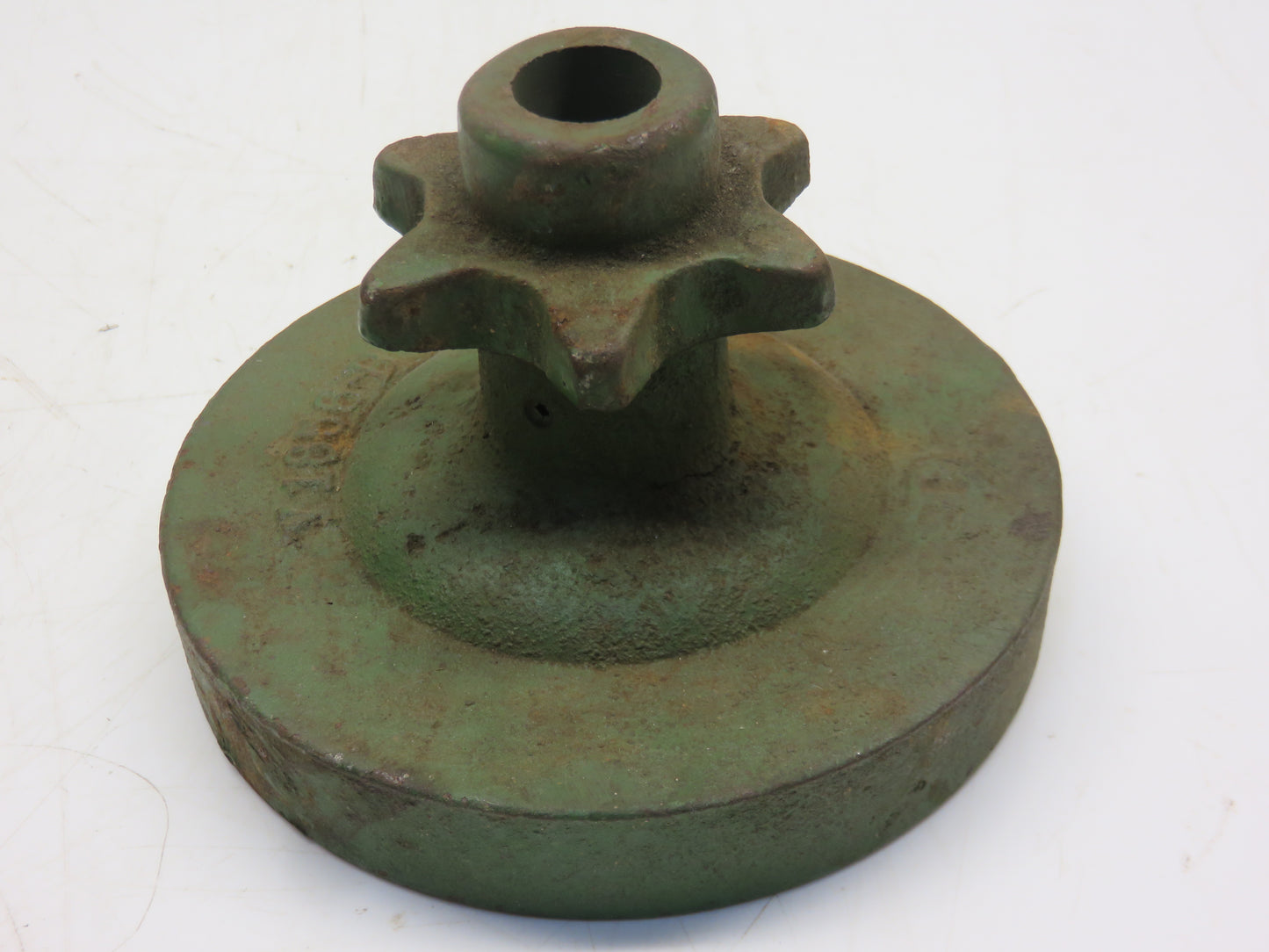 Y1856B John Deere NOS Clutch And Sprocket For 9, 22, 22A Corn Planter