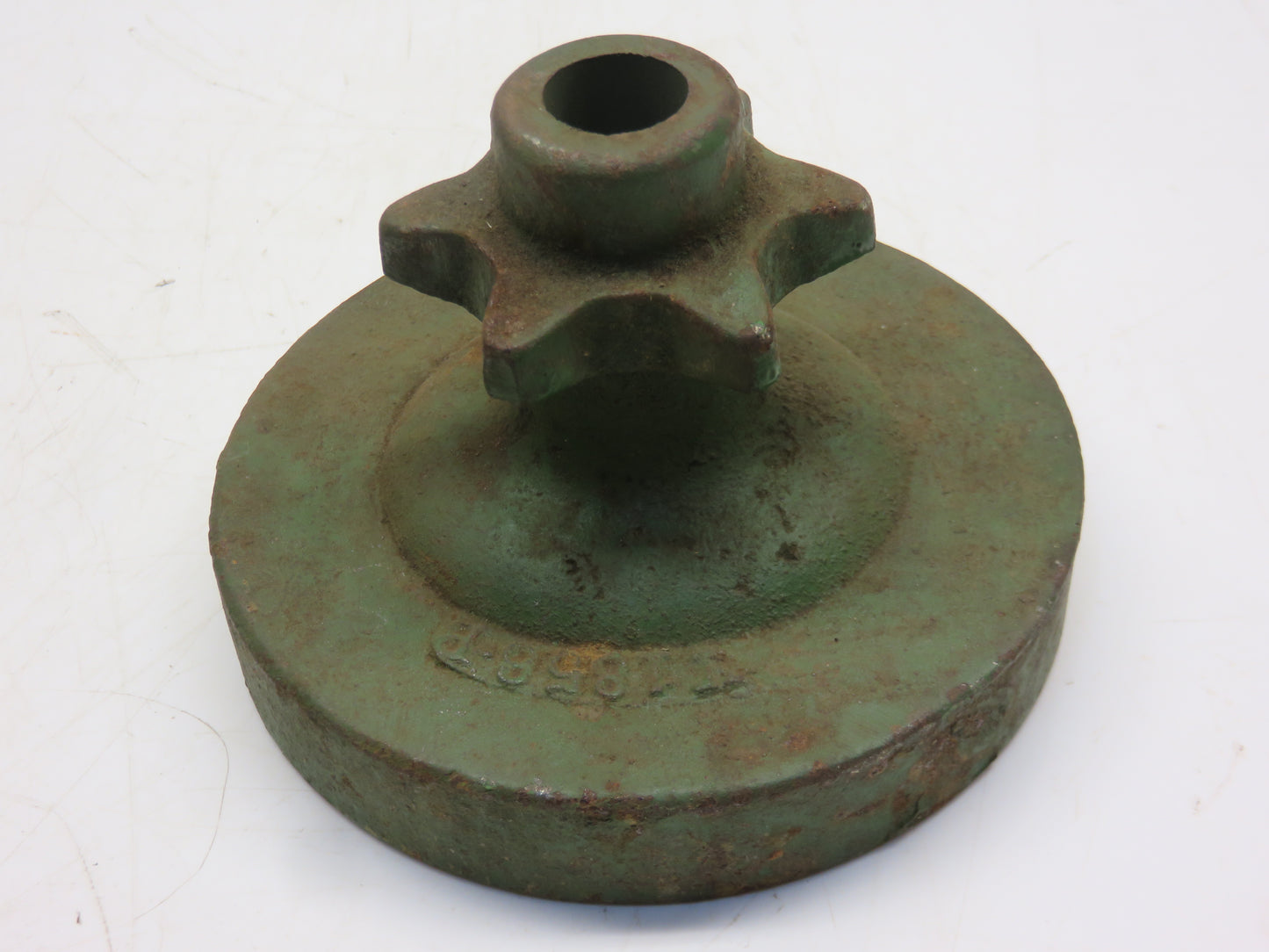 Y1856B John Deere NOS Clutch And Sprocket For 9, 22, 22A Corn Planter