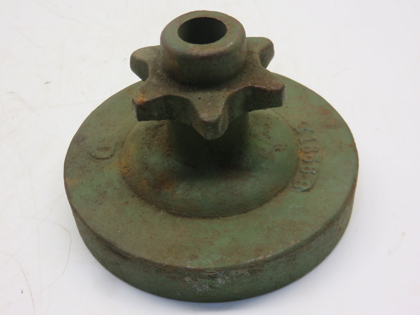 Y1856B John Deere NOS Clutch And Sprocket For 9, 22, 22A Corn Planter