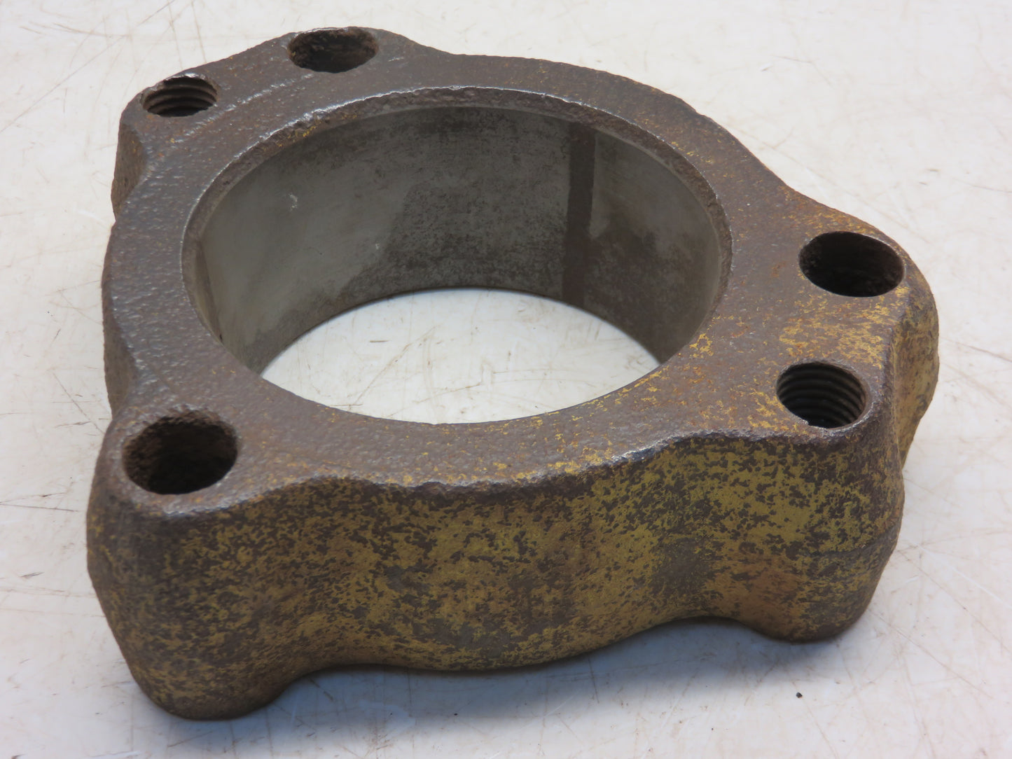 B1961R John Deere Rear Axle Hub Clamp For A, B