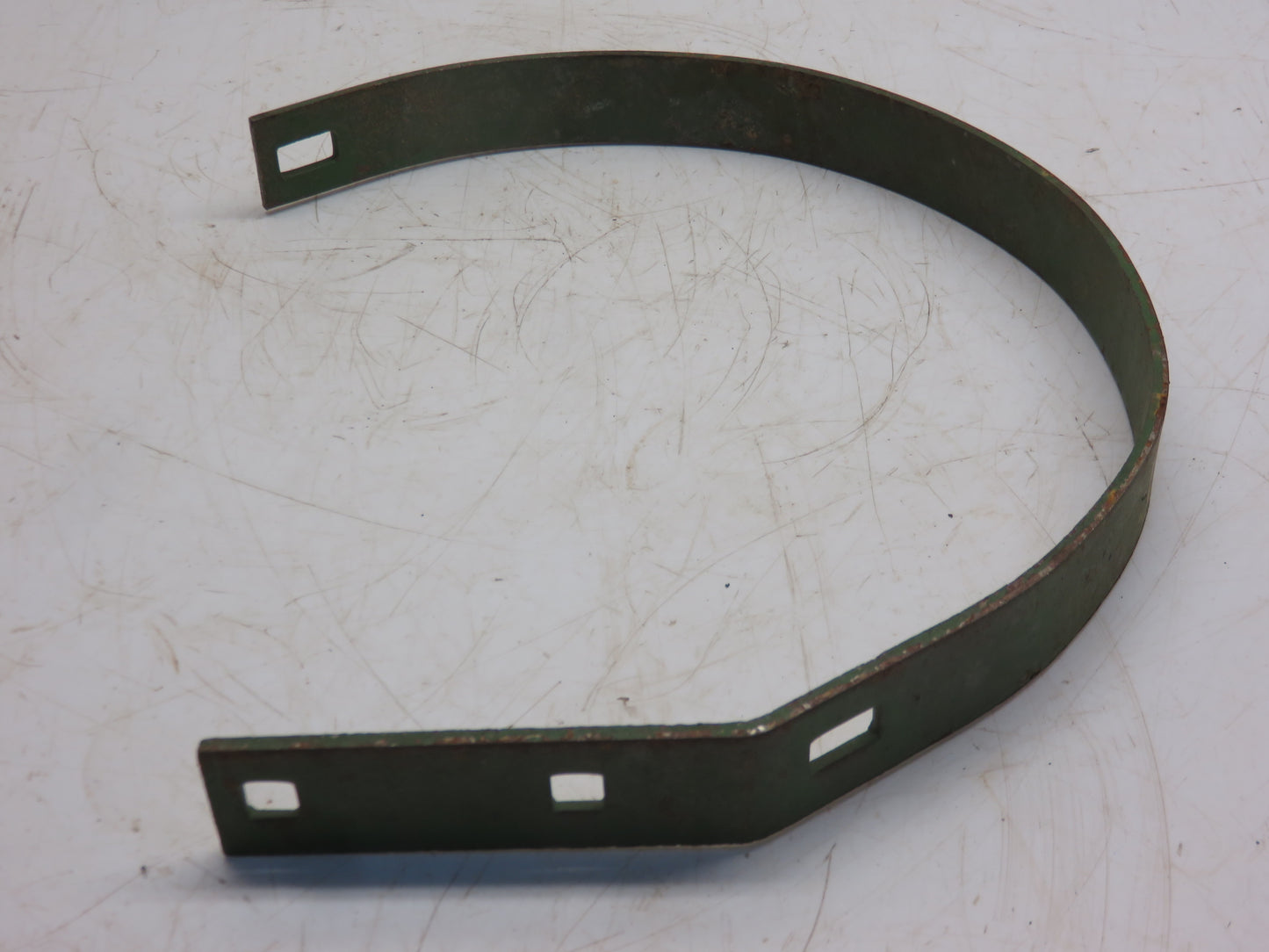 P46972 John Deere NOS Belt Retaining Band For 45 Combine