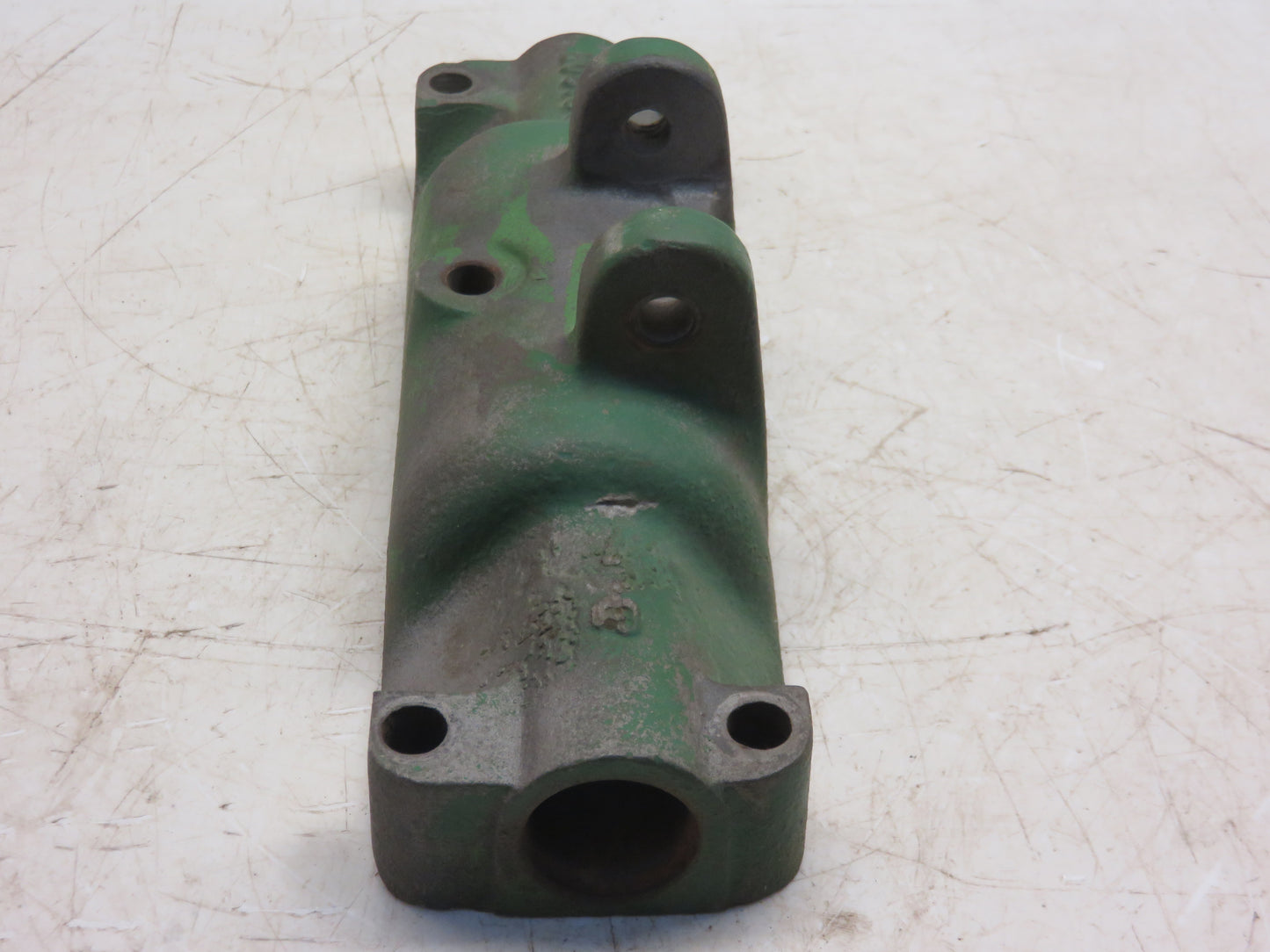 AB4662R, B3130R John Deere Clutch Fork Bearing Housing For 50