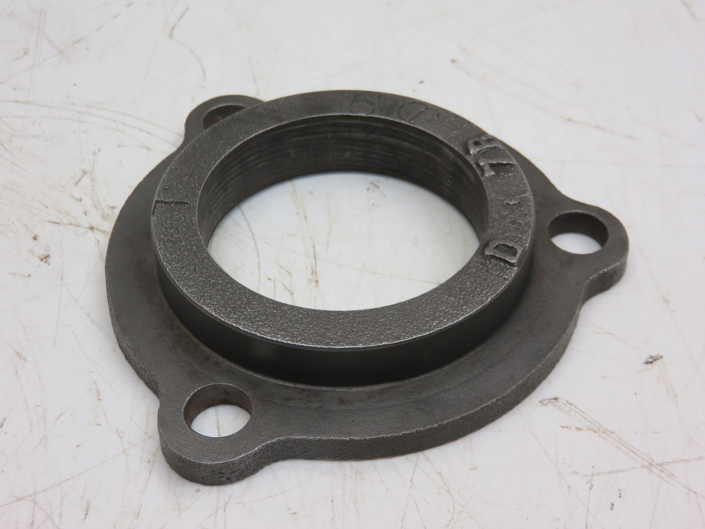 AD2823R, D1367R John Deere Left Hand Governor Shaft Bearing Housing For D