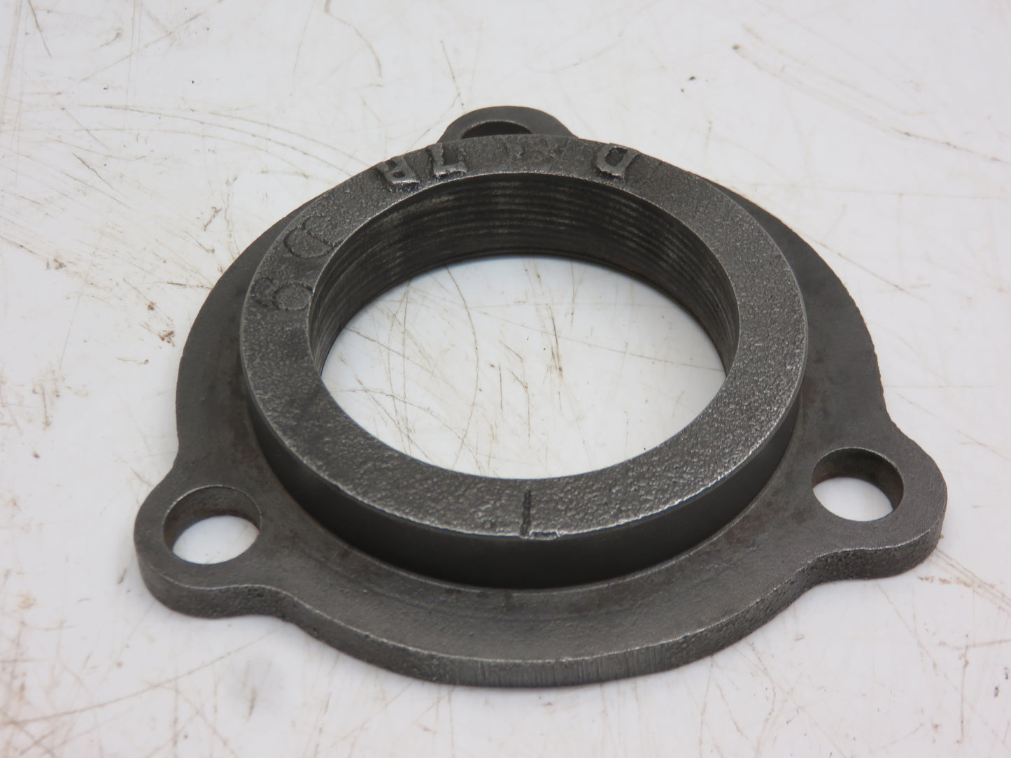 AD2823R, D1367R John Deere Left Hand Governor Shaft Bearing Housing For D