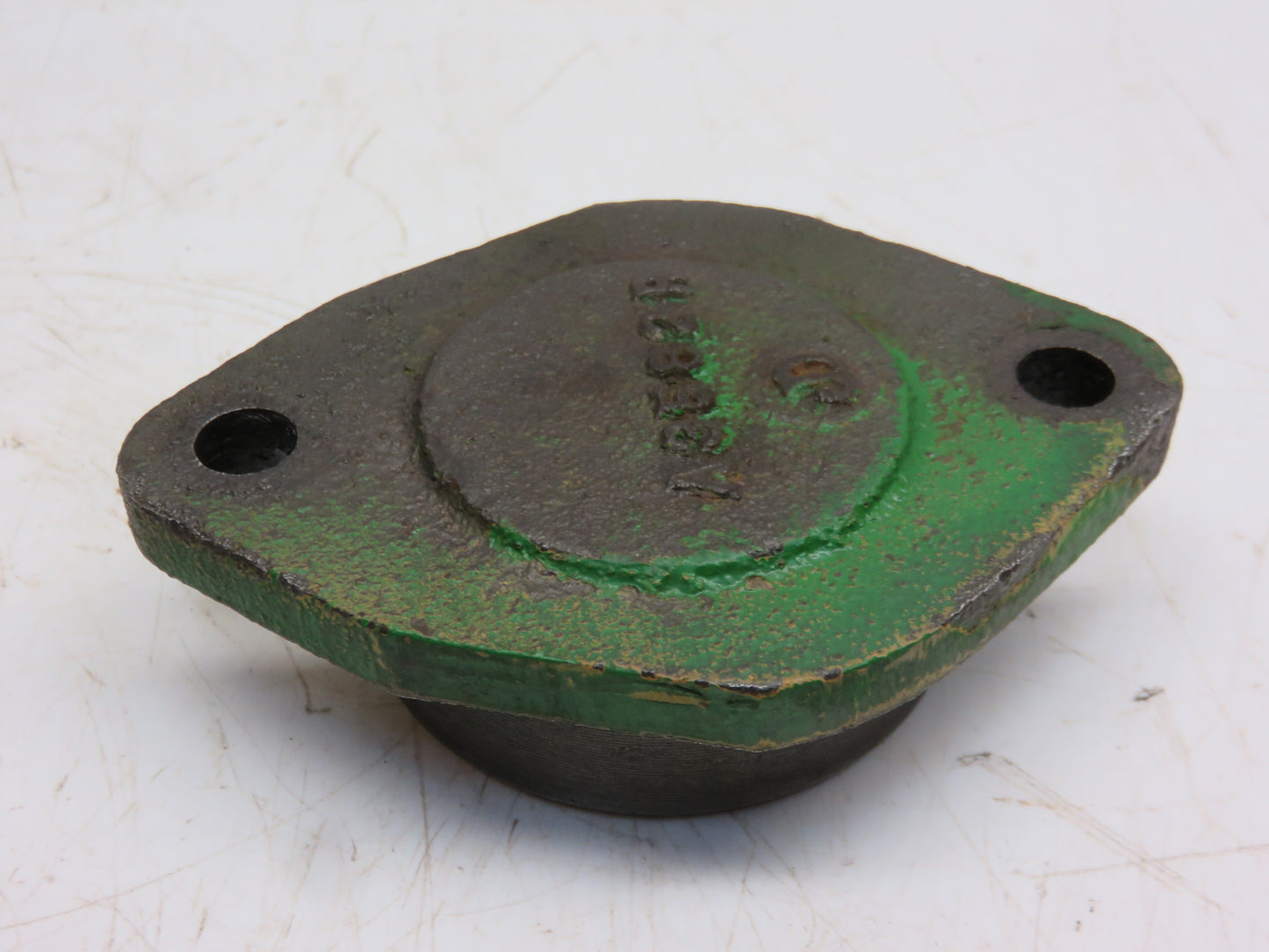 A3582R John Deere Left Hand Cam Shaft Bearing Housing For A, AR, AO, G, 60, 70, 620, 720