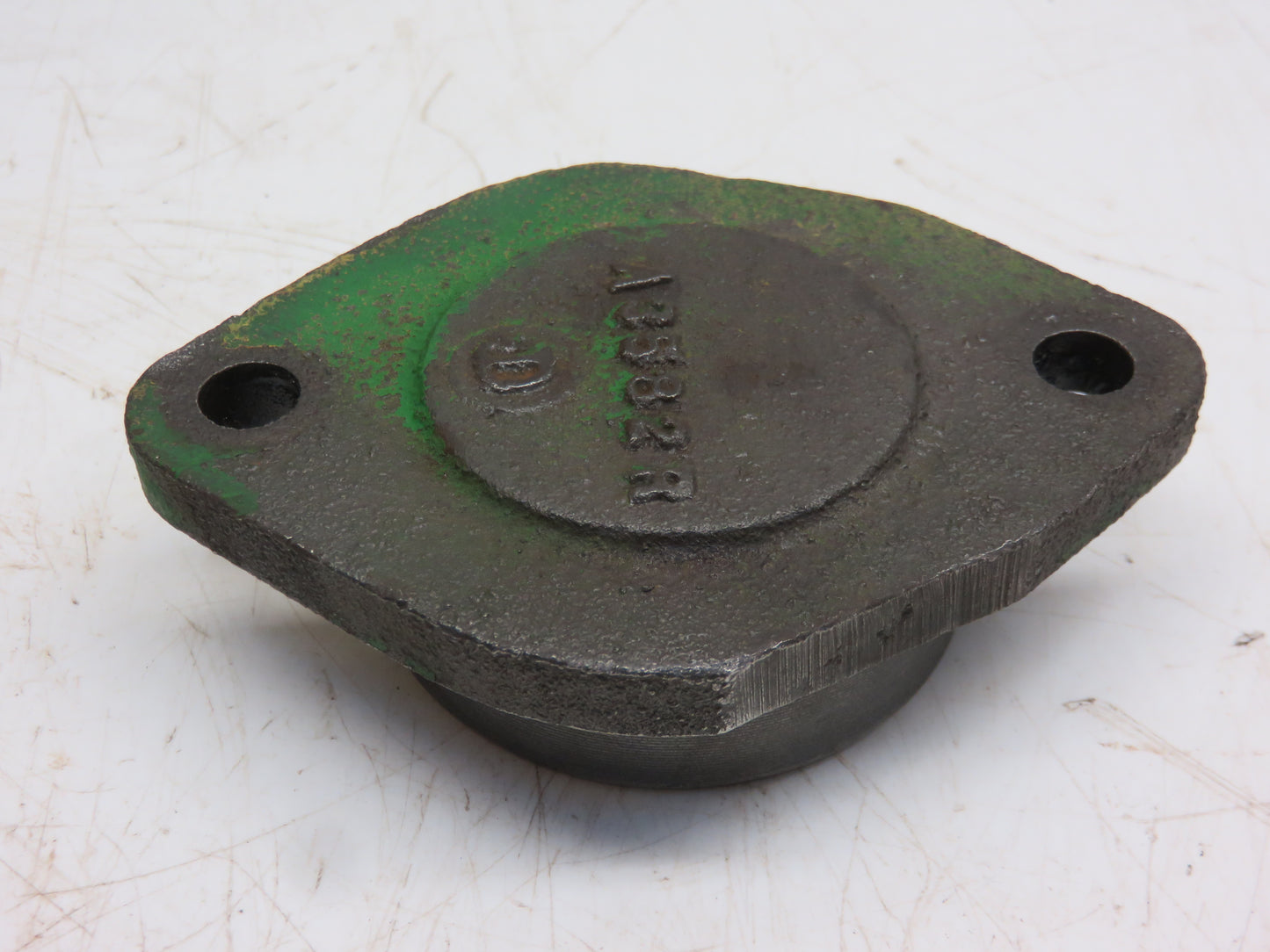 A3582R John Deere Left Hand Cam Shaft Bearing Housing For A, AR, AO, G, 60, 70, 620, 720