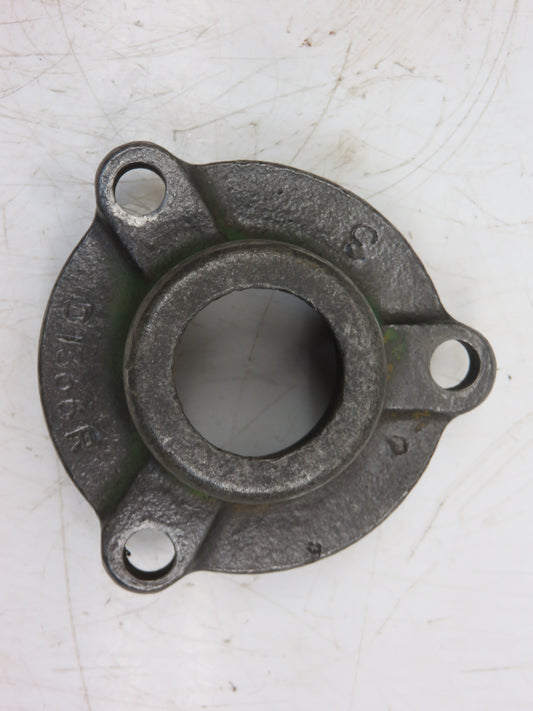 D1366R, AD796R John Deere Rear Fan Shaft Bearing Housing For D