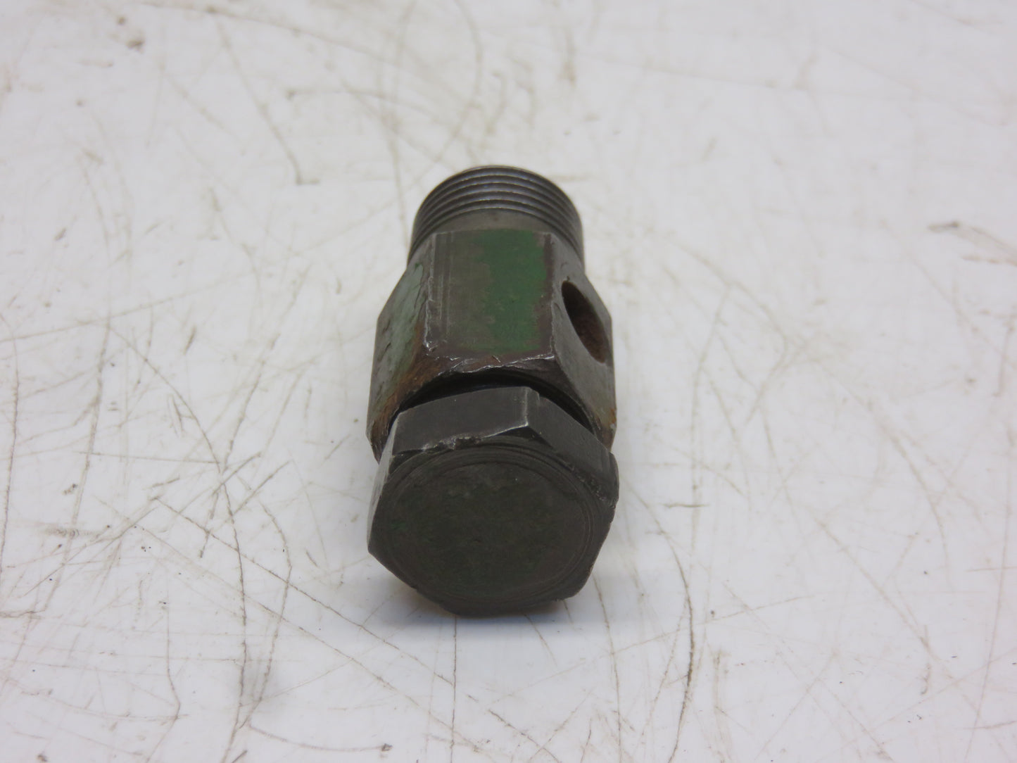 D793R, D794R John Deere Oil Level Test Cock For A, B, D, G, GP, H, R, 50, 60, 70