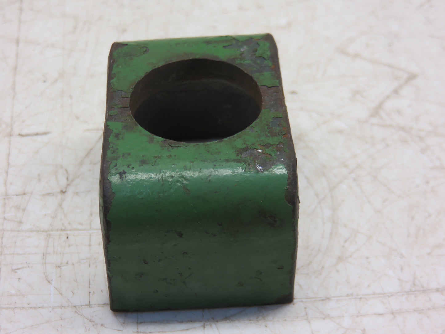 31593A John Deere Leveling Screw Locking Clip For 800 Hitch